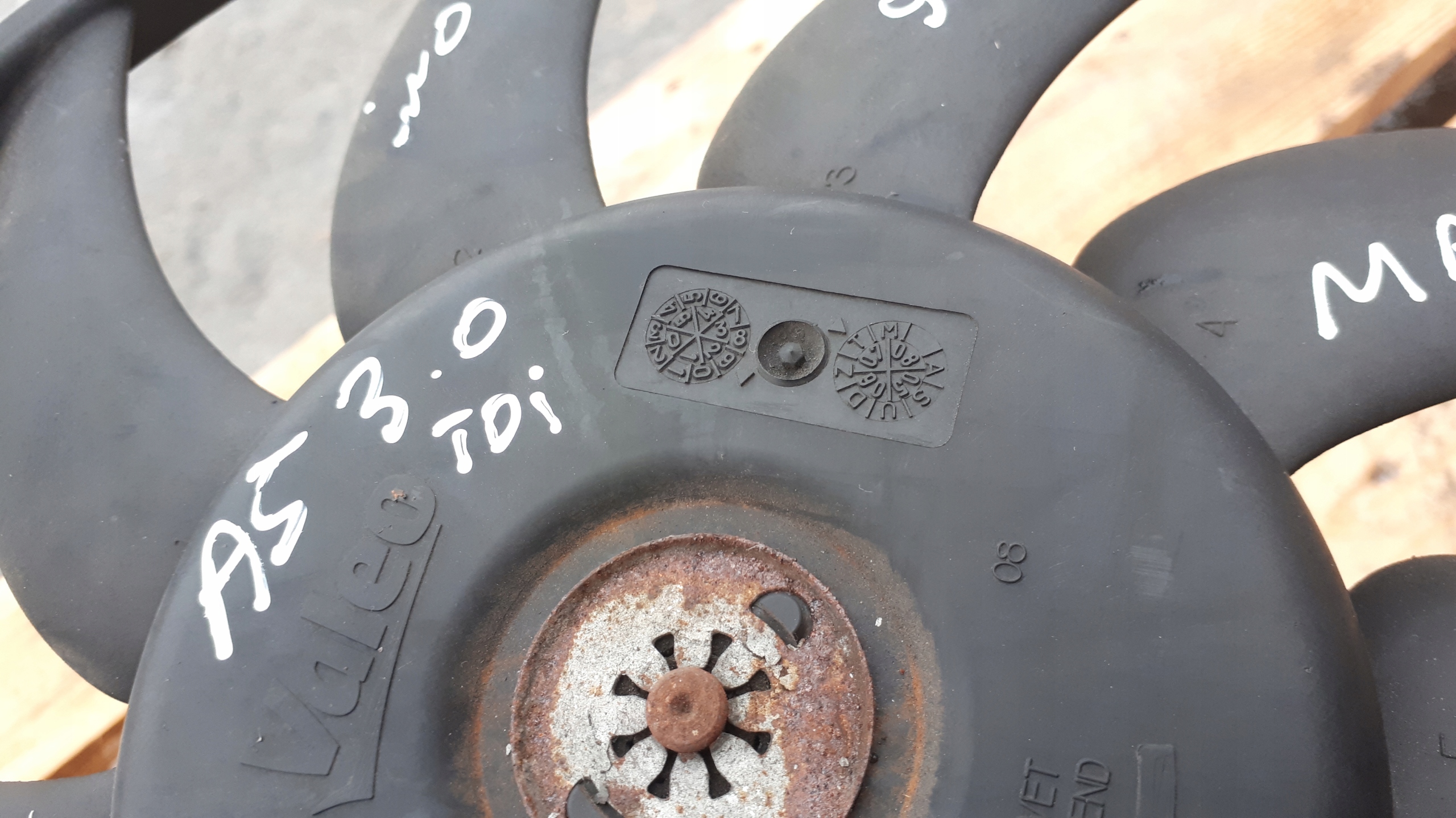 A5 8T radiator fan small 3.0 TDI