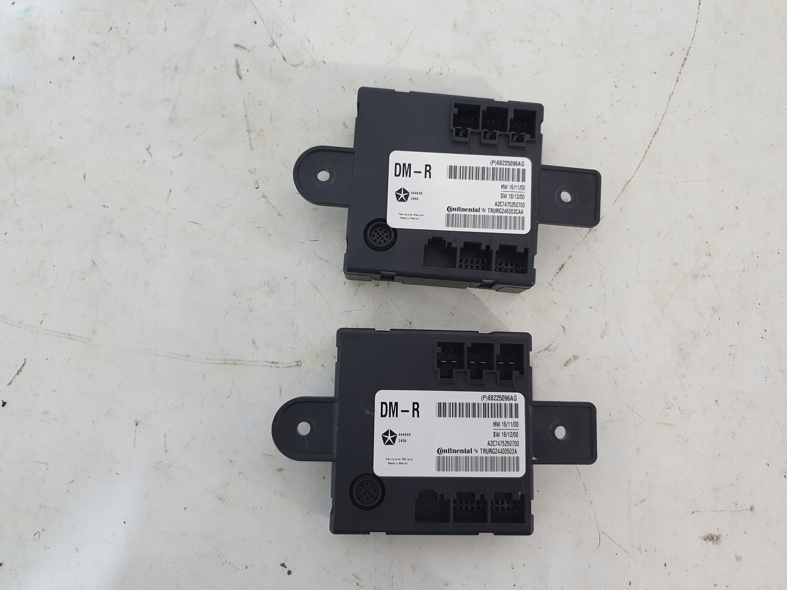 CHRYSLER PACIFICA 16- module door rear part TYLNYCH left right control unit computer