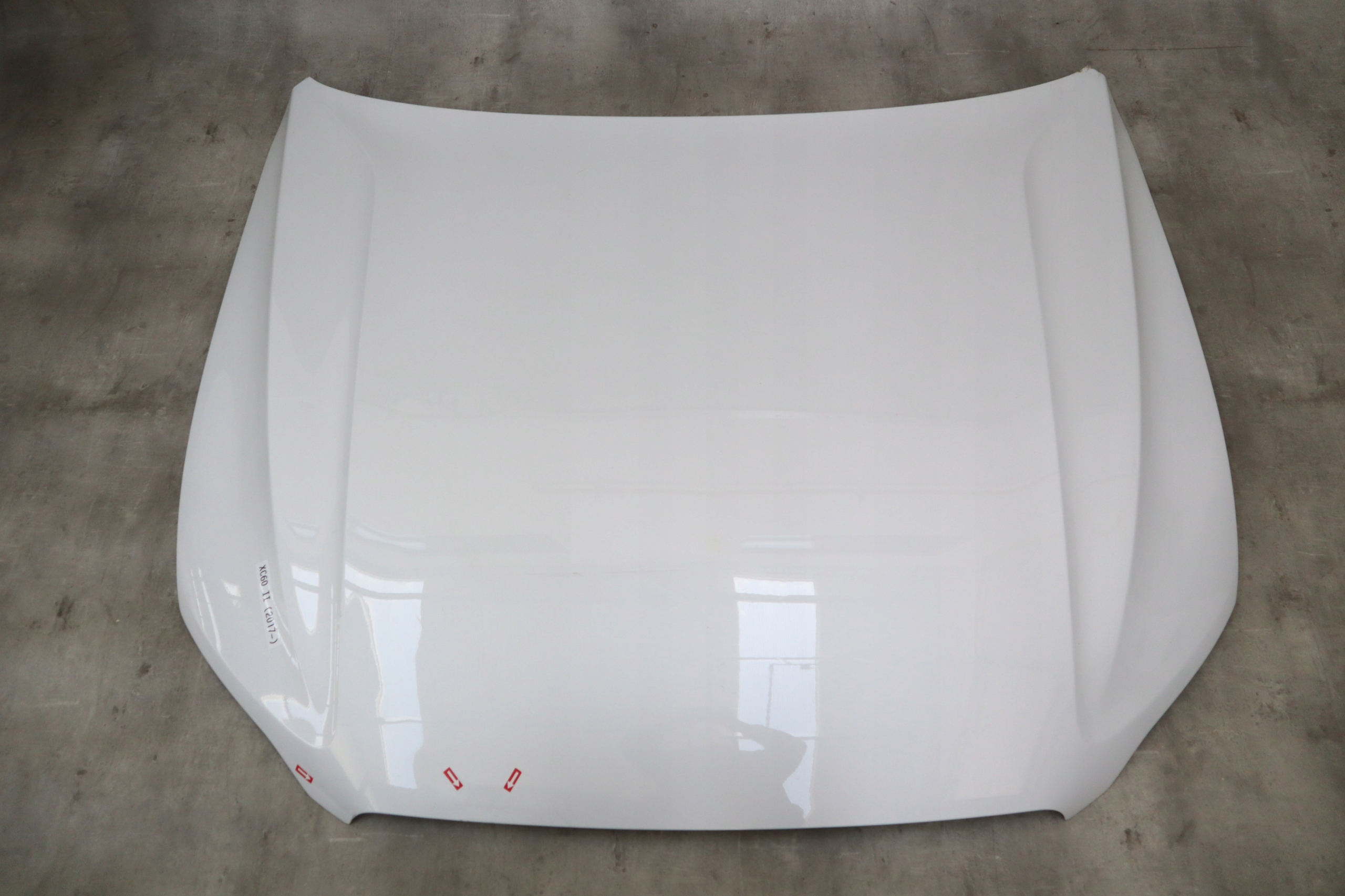 MASKA POKRYWA SILNIKA VOLVO XC 60 II (2017-) ORYGINAŁ