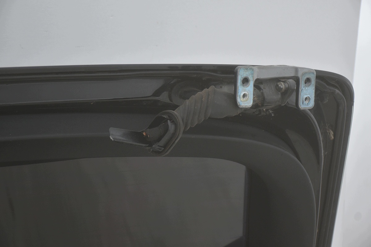 boot doors rear part MERCEDES E-class W212 LIFT KOMBI
