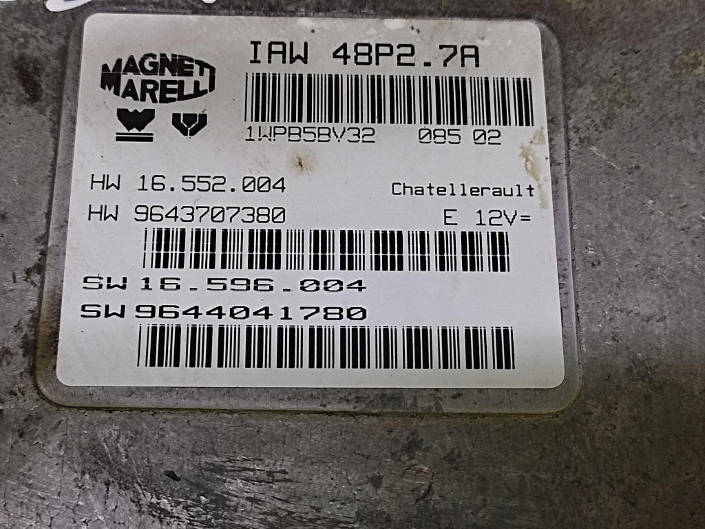 PEUGEOT 206 1.2 control unit of the engine 9644041780