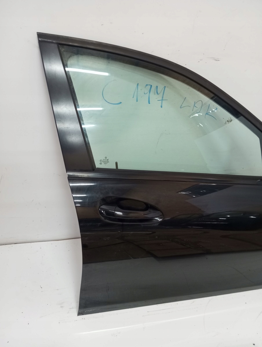 door Mercedes C-Klasa sedan 204 right front