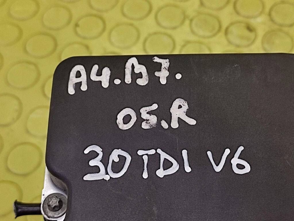 AUDI A4 B7 3.0 TDI V6 pump ABS 0265234327