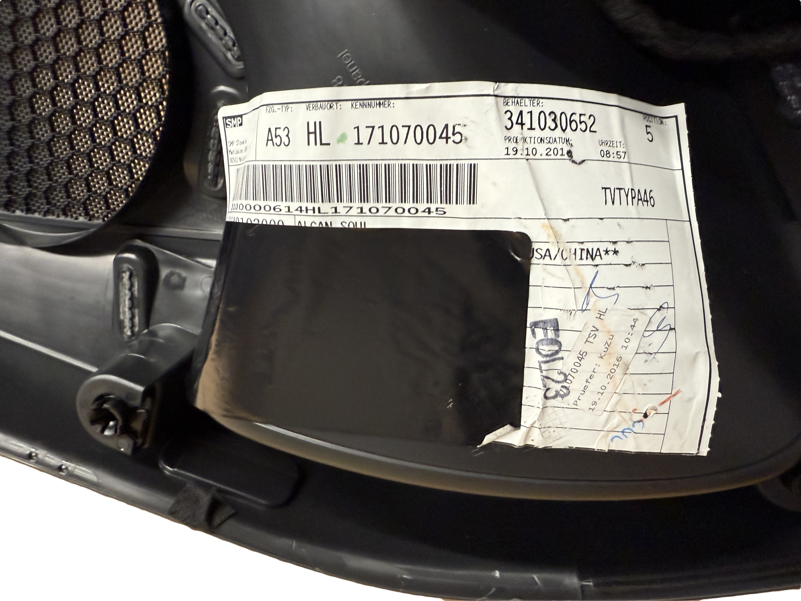 AUDI A3 RS3 8V sedan side door left rear part ALCANTARA