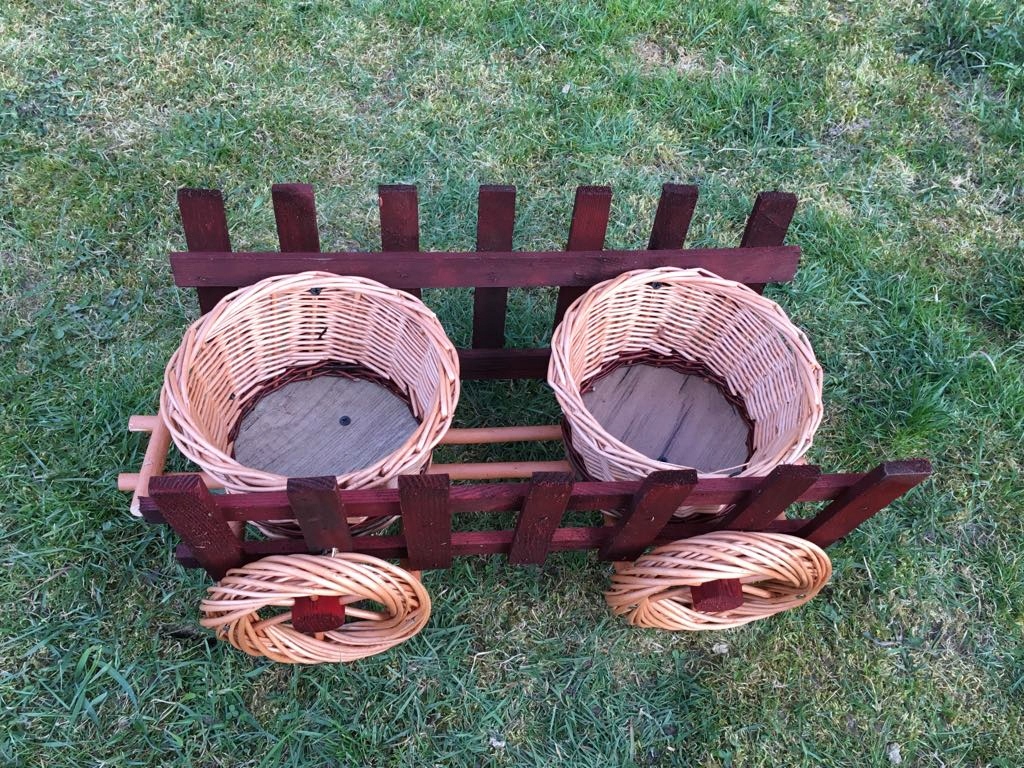 Donica Wiklinowa Przyczepa Ładna Ozdoba Ogrodowa Kod producenta 1122