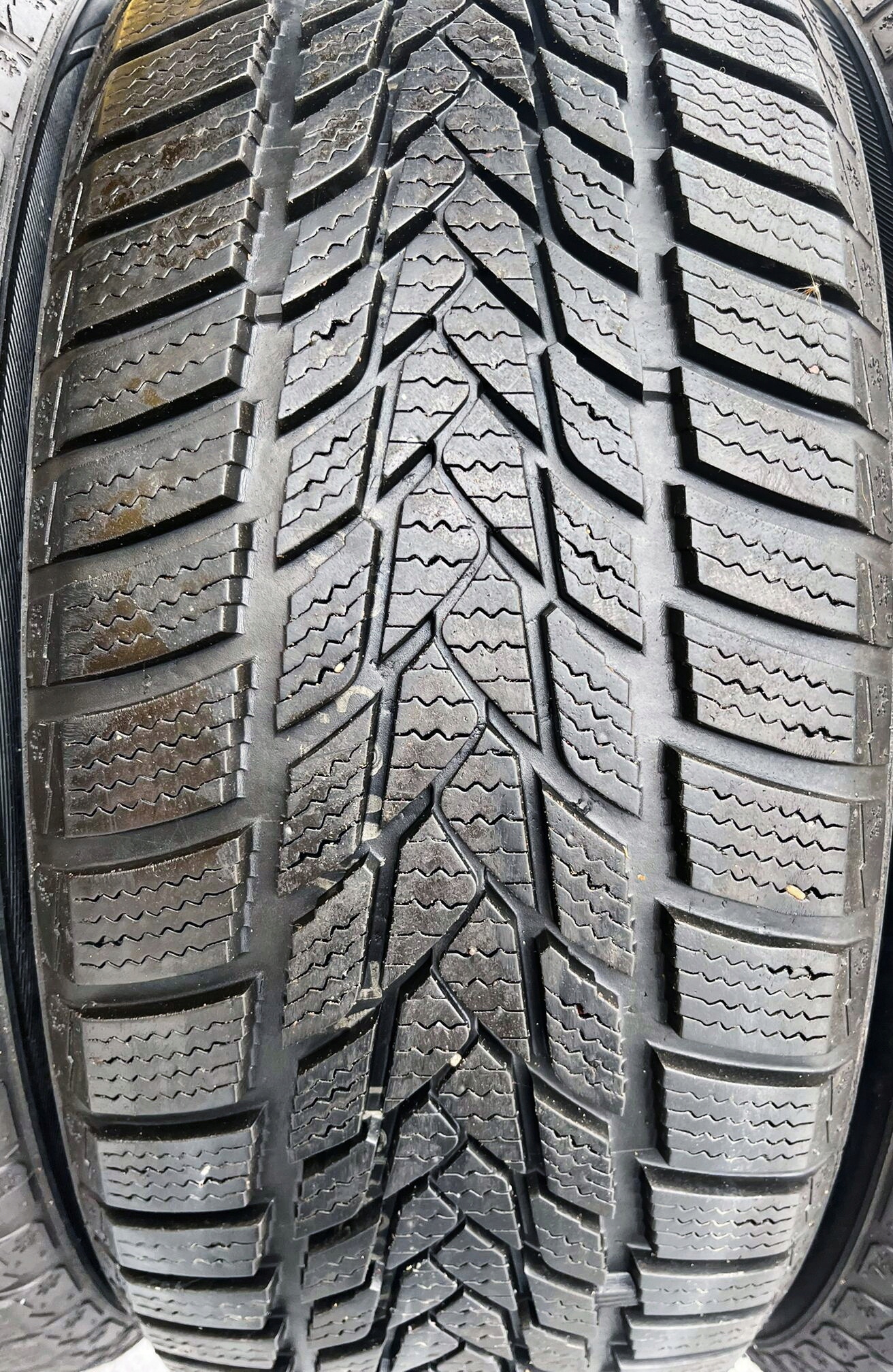 4x 205/55R16 AEOLUS SNOWACE AWO3 94H XL ZIMA Model inny