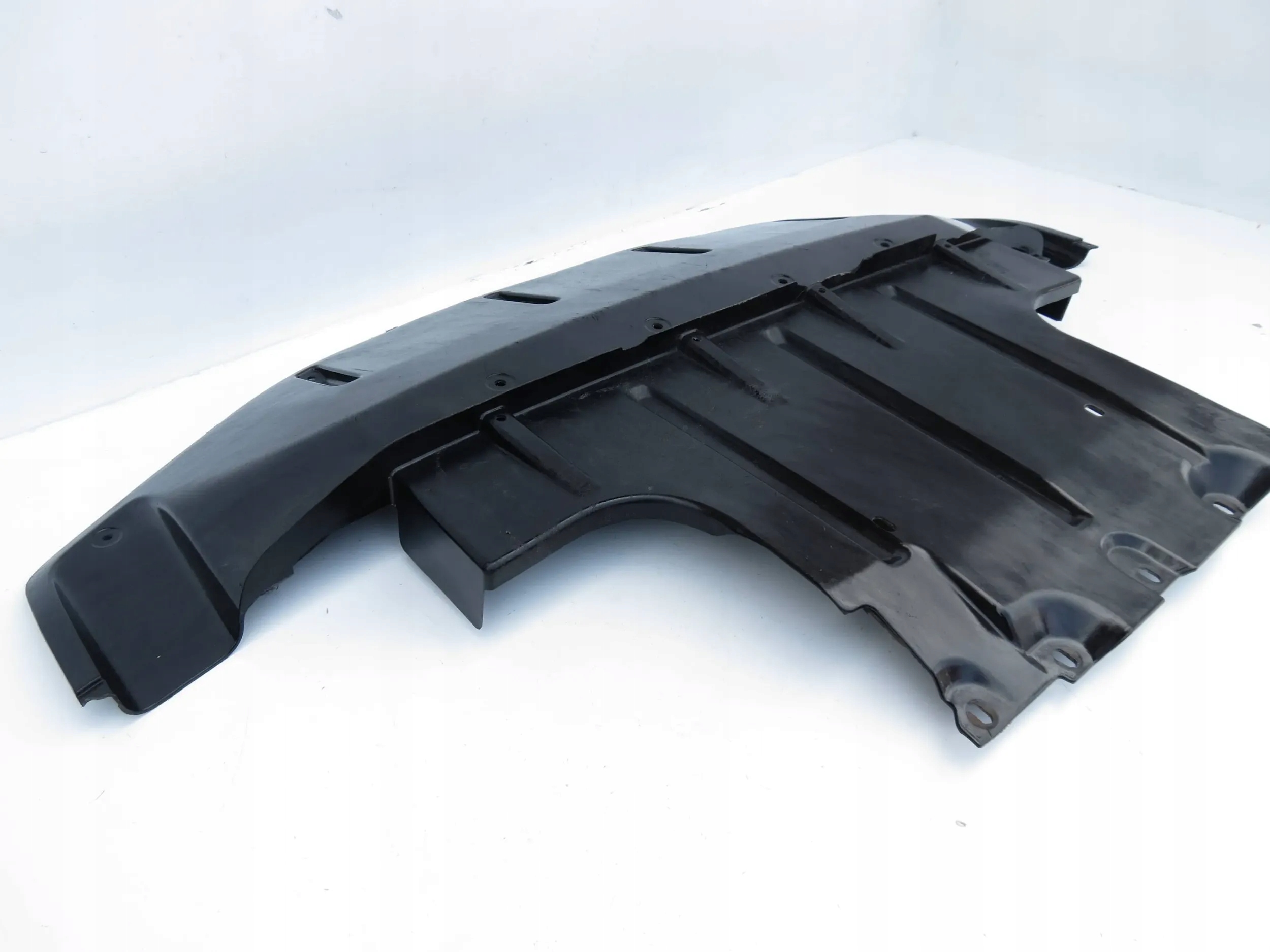 motor cover AUDI Q7 7L8825285