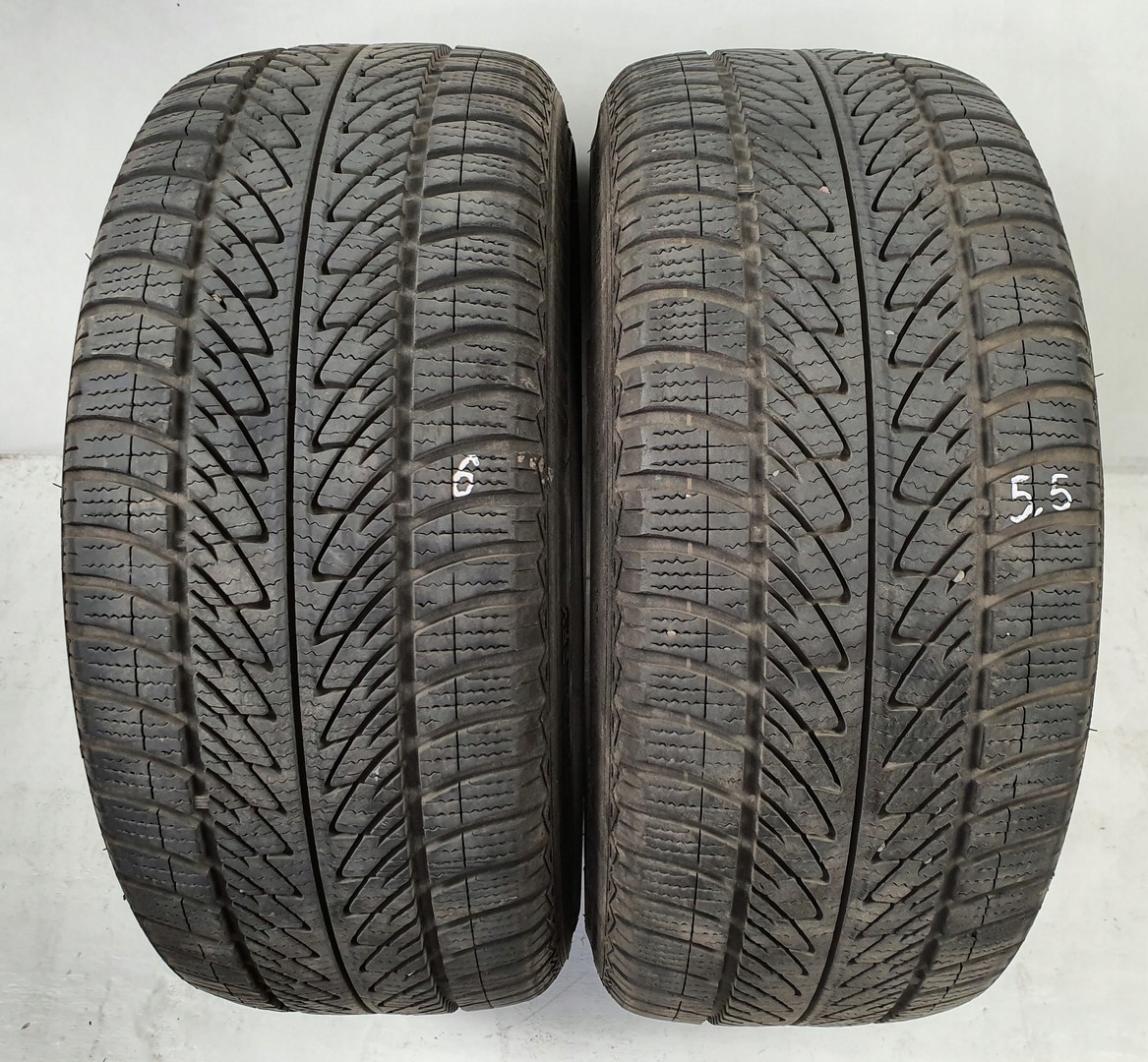 OPONY GOODYEAR ULTRAGRIP 8 225/40/R18 5.5MM 2SZT