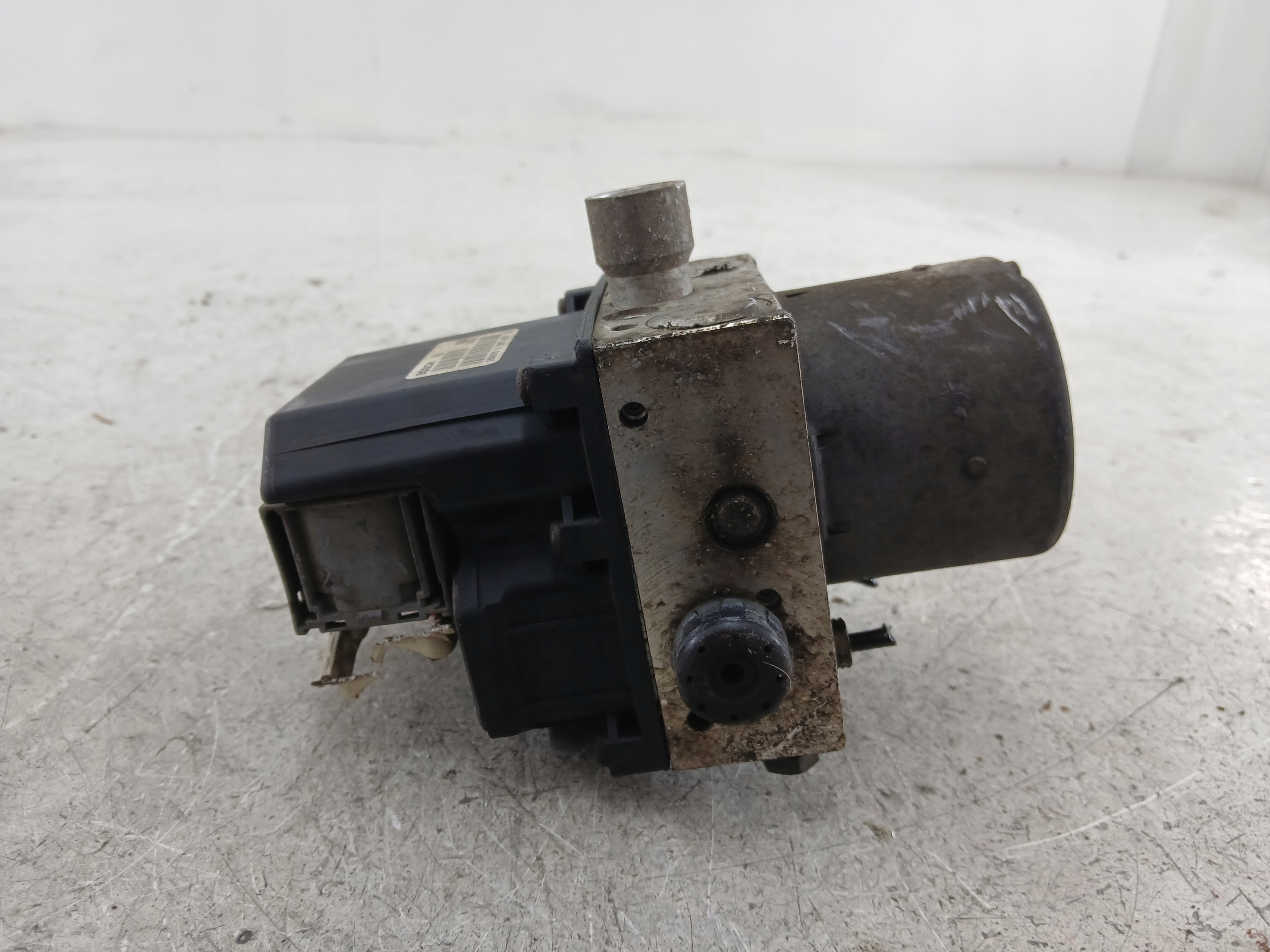 FORD MONDEO MK3 Servofreno ABS 1S712M110AF 0265800007