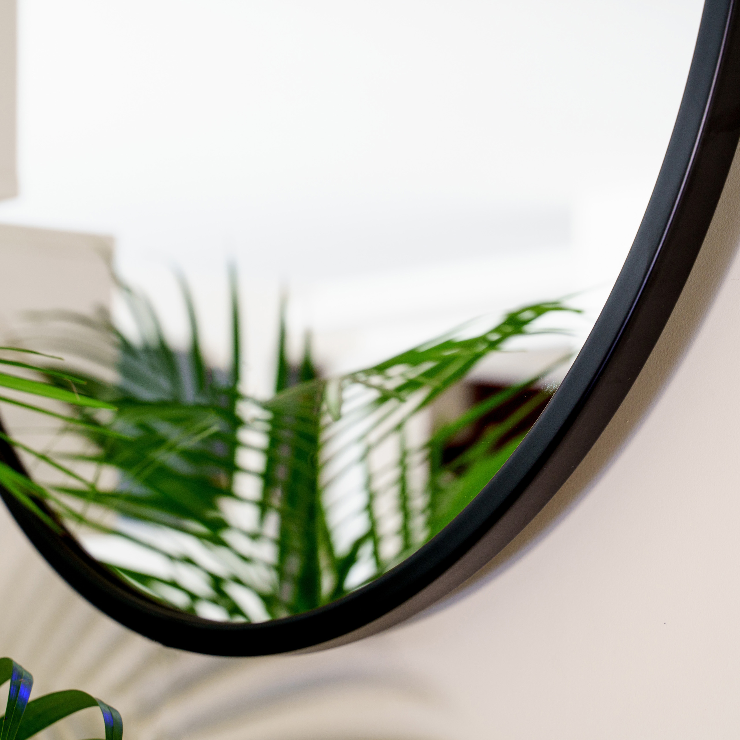 LUSTRO PODŚWIETLANE OKRĄGŁE DO ŁAZIENKI LOFT 65 CM Marka inna