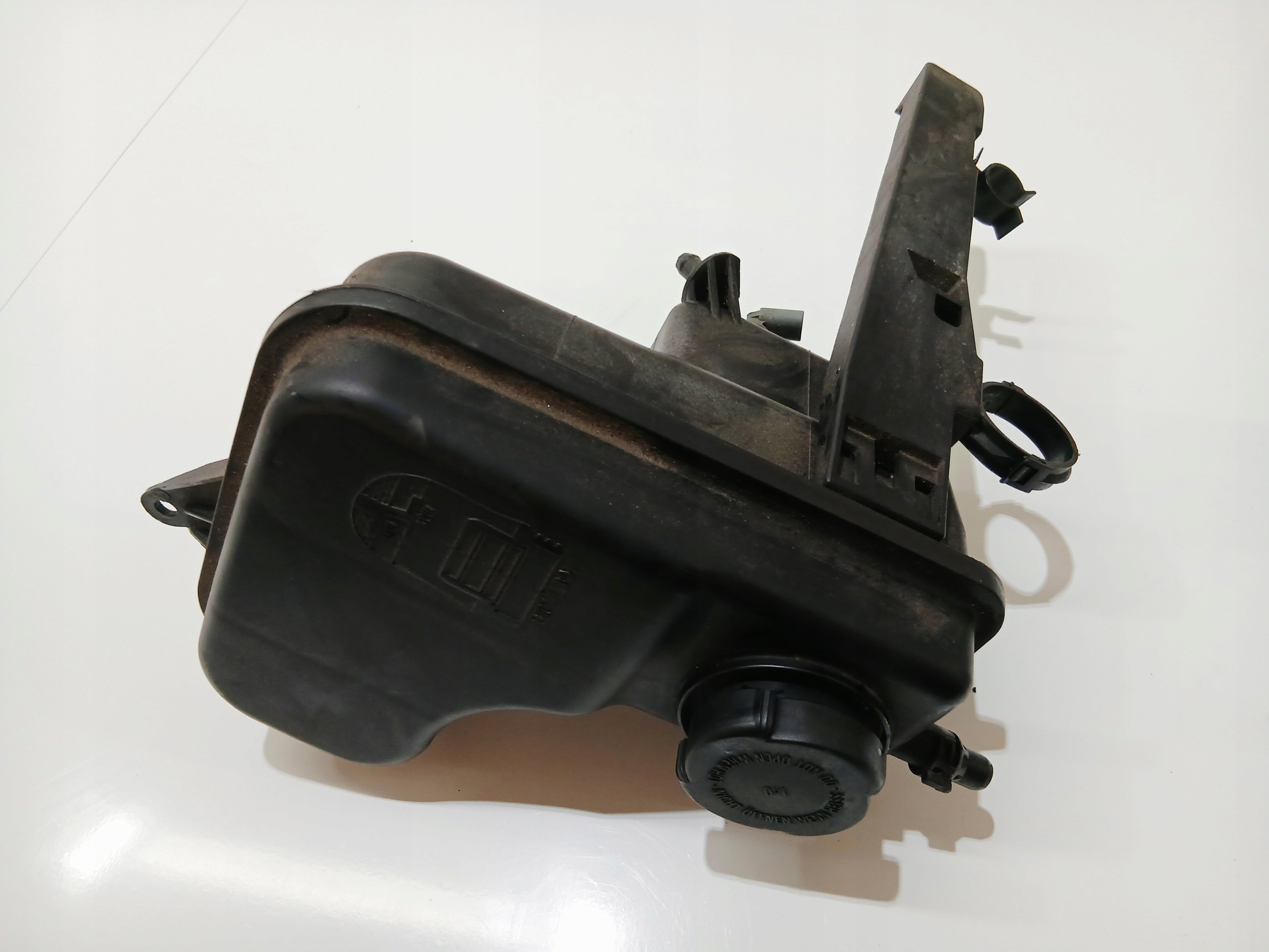 ausdehnungsbehälter BMW E60 E61 LCI 306D3 3.0D 7800293