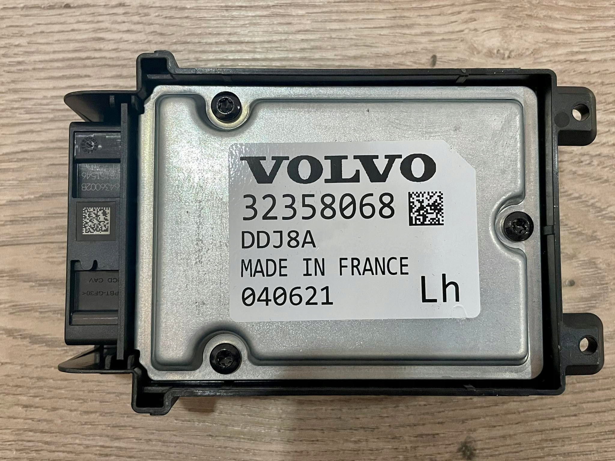 32358068 2021 - Volvo XC60 II 2020 модуль водія зіткнення ASDM