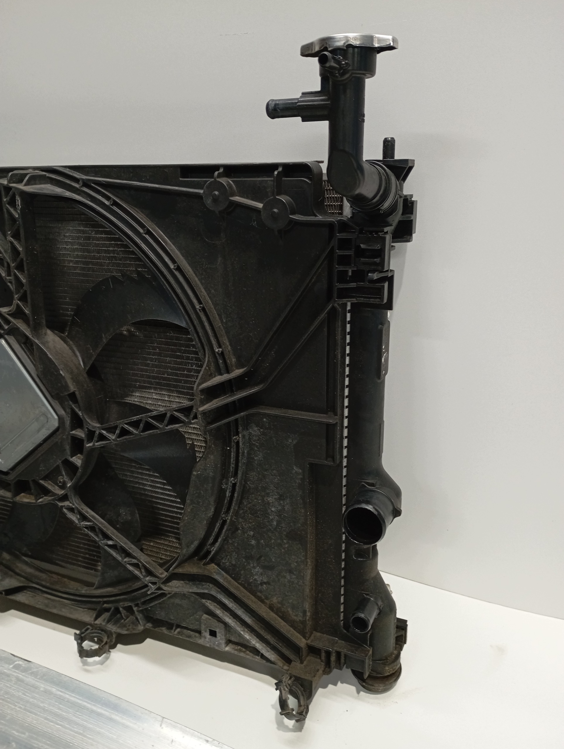 radiators complete TOYOTA RAV 4 2,5 HYB