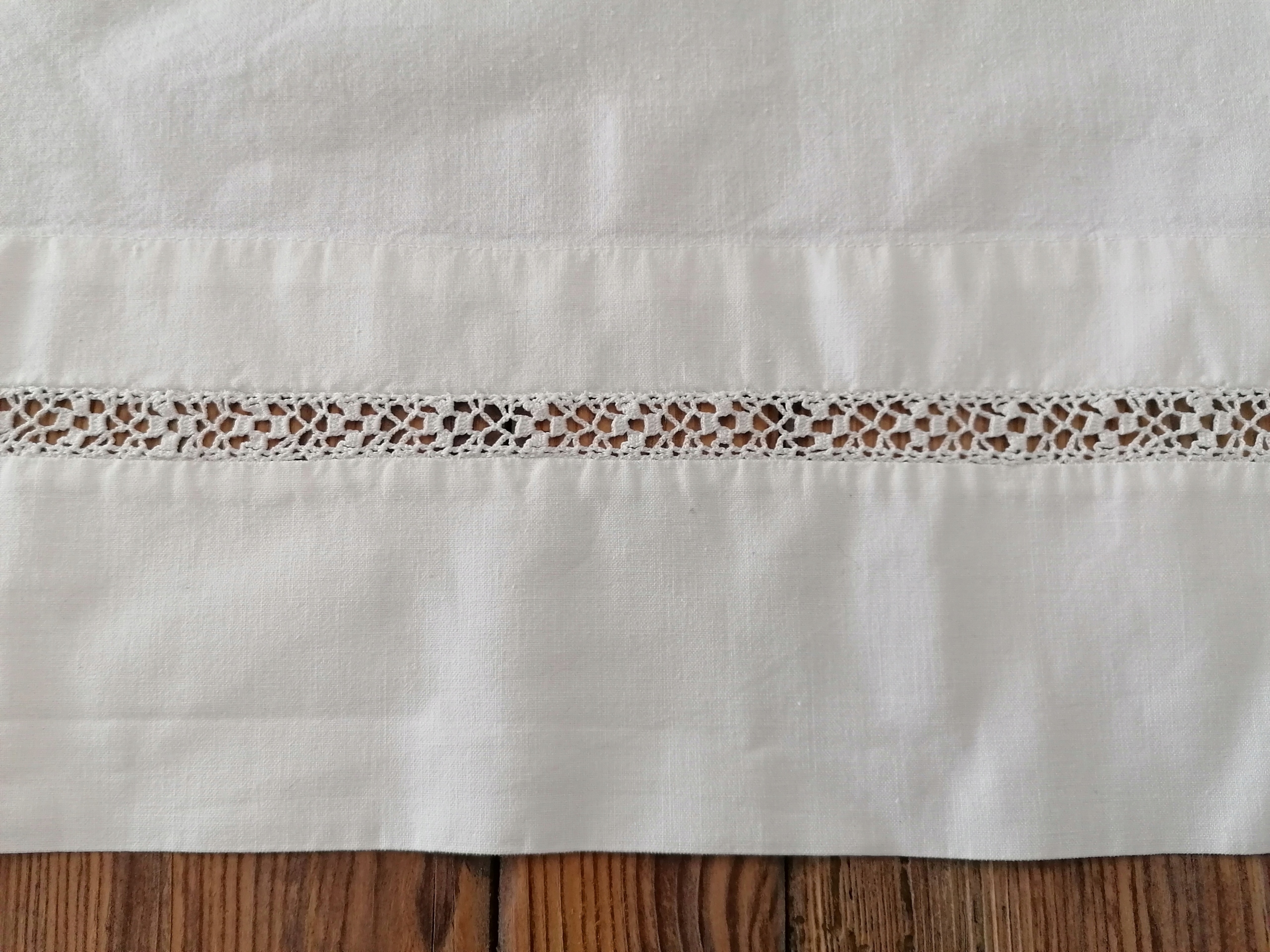 LNIANE RUSTYKALNE PRZEŚCIERADŁO ZASŁONA OBRUS SZYDEŁKOWE WSTAWKI 140 x 228