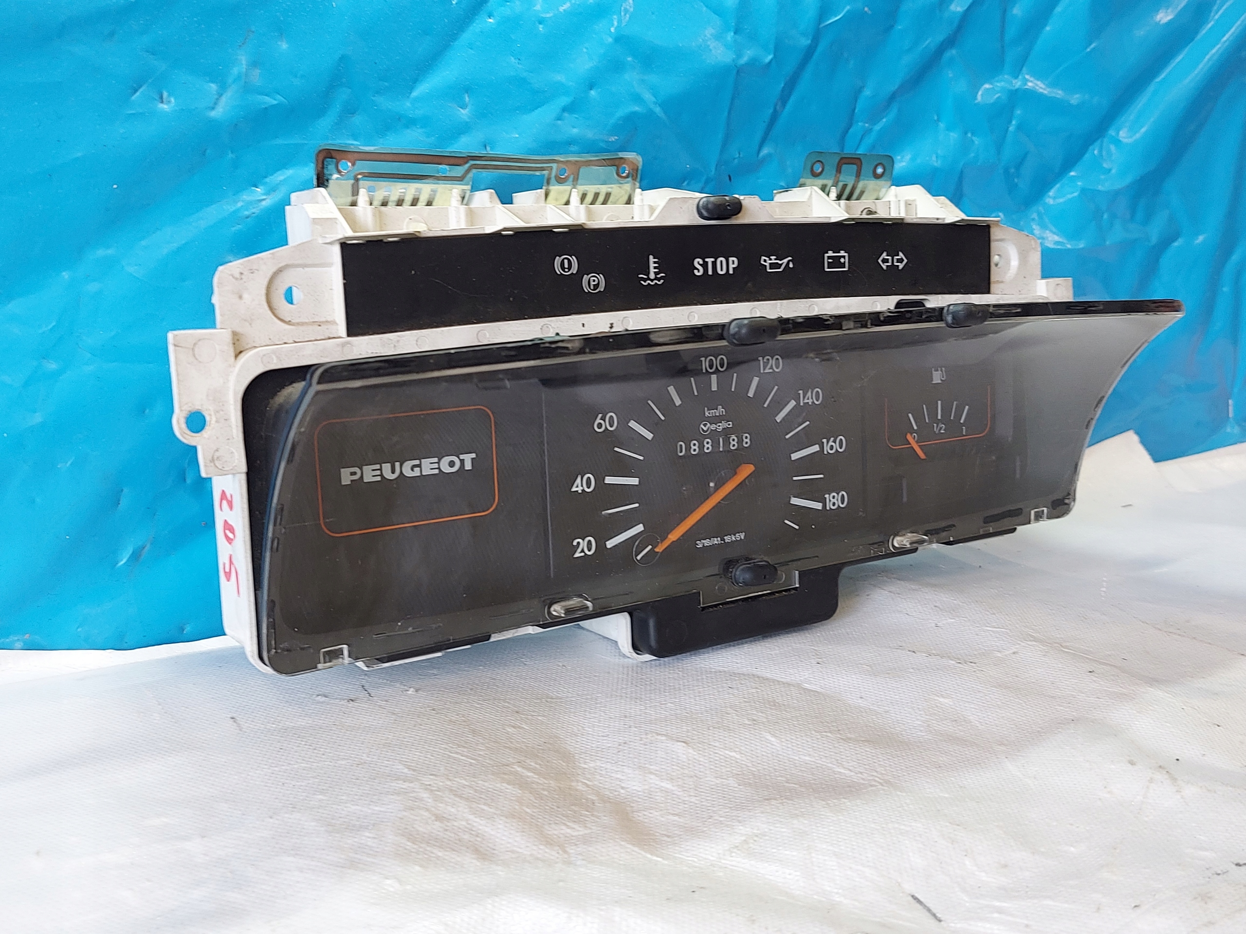 dials clock PEUGEOT 205 9753530180