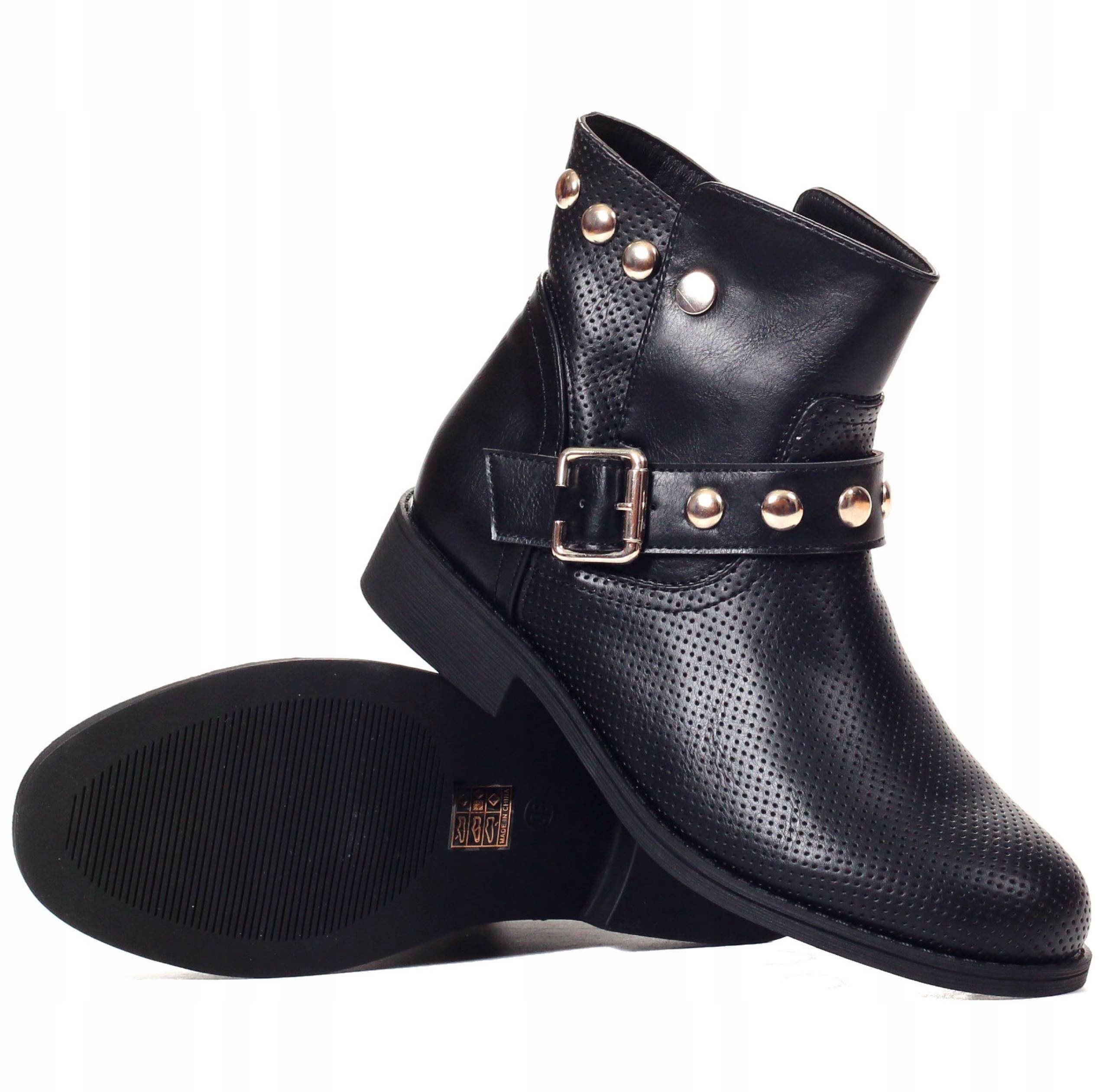 CZARNE BOTKI DAMSKIE WSUWANE PŁASKIE Wzór dominujący bez wzoru