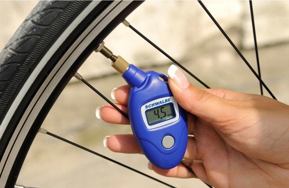 Manometr cyfrowy Schwalbe Airmax Pro AV/DV/SV Marka Schwalbe