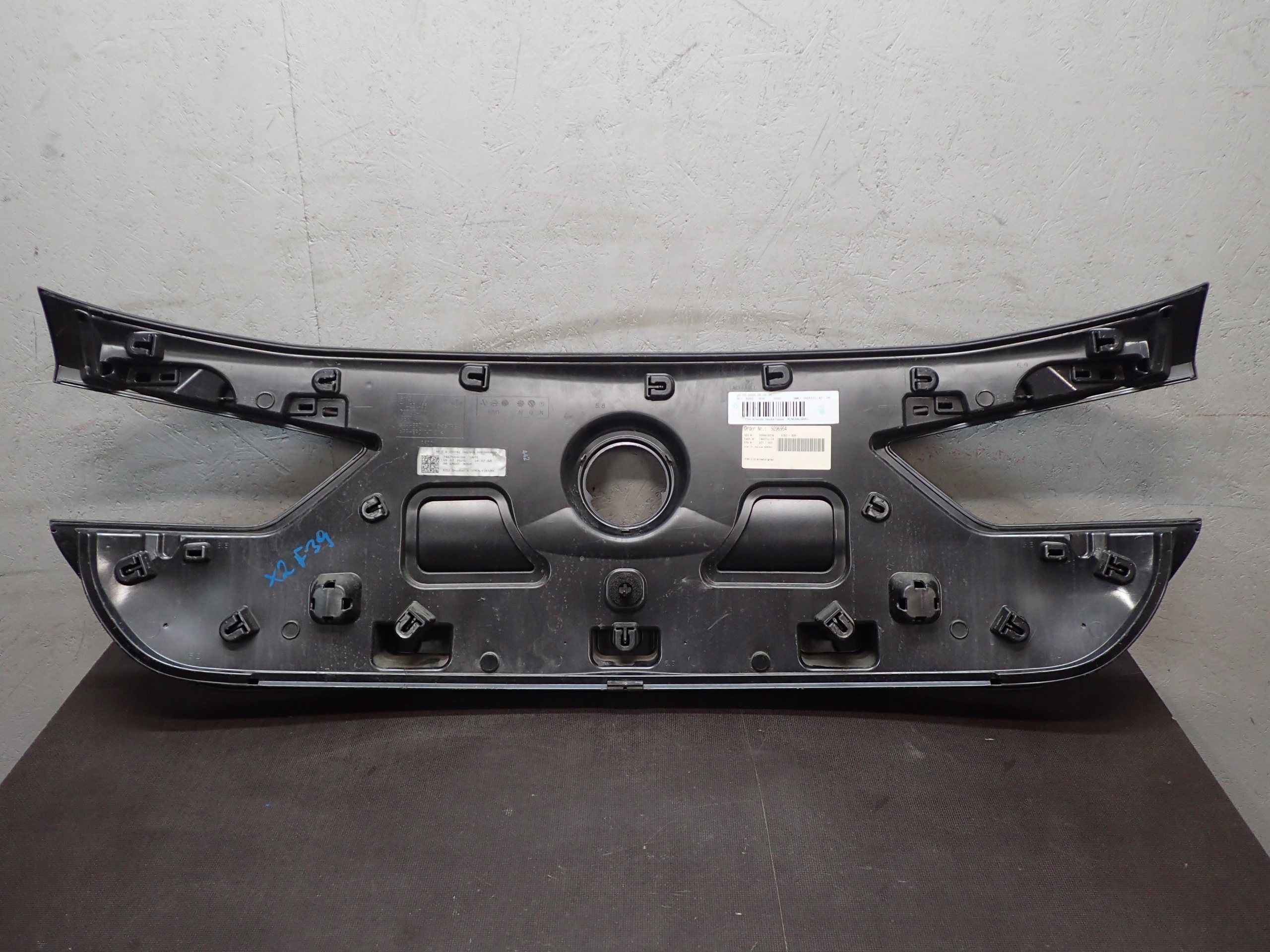 BOOT DOOR CAP BMW X2 F39