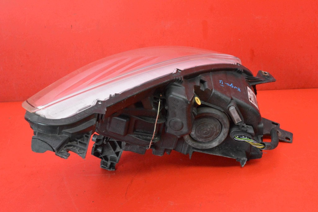 REFLEKTOR left light front UK CV44-13W030-BE FORD KUGA MK2 13-16