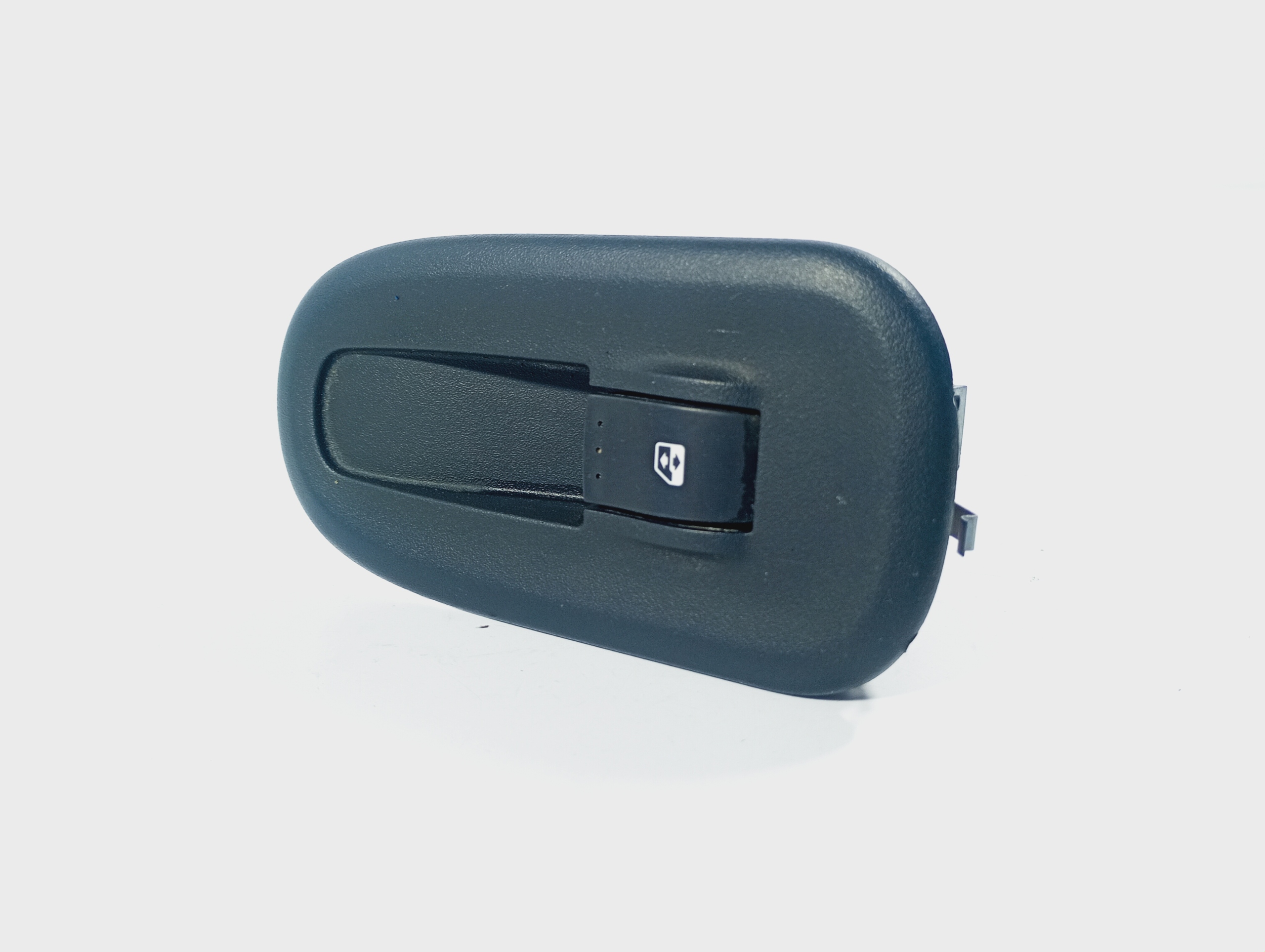 switch panel of the window right front OE 8200548968 RENAULT Kangoo 1 and 02-08