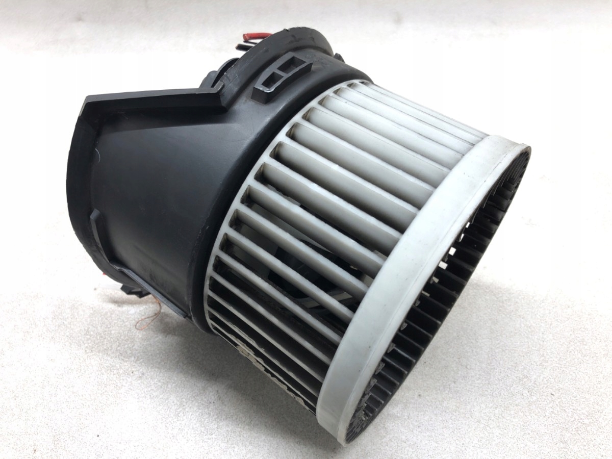 ВЕНТИЛЯТОР ОХОЛОДЖЕННЯ PEUGEOT 407 04-11 2.0 HDI 6441S3