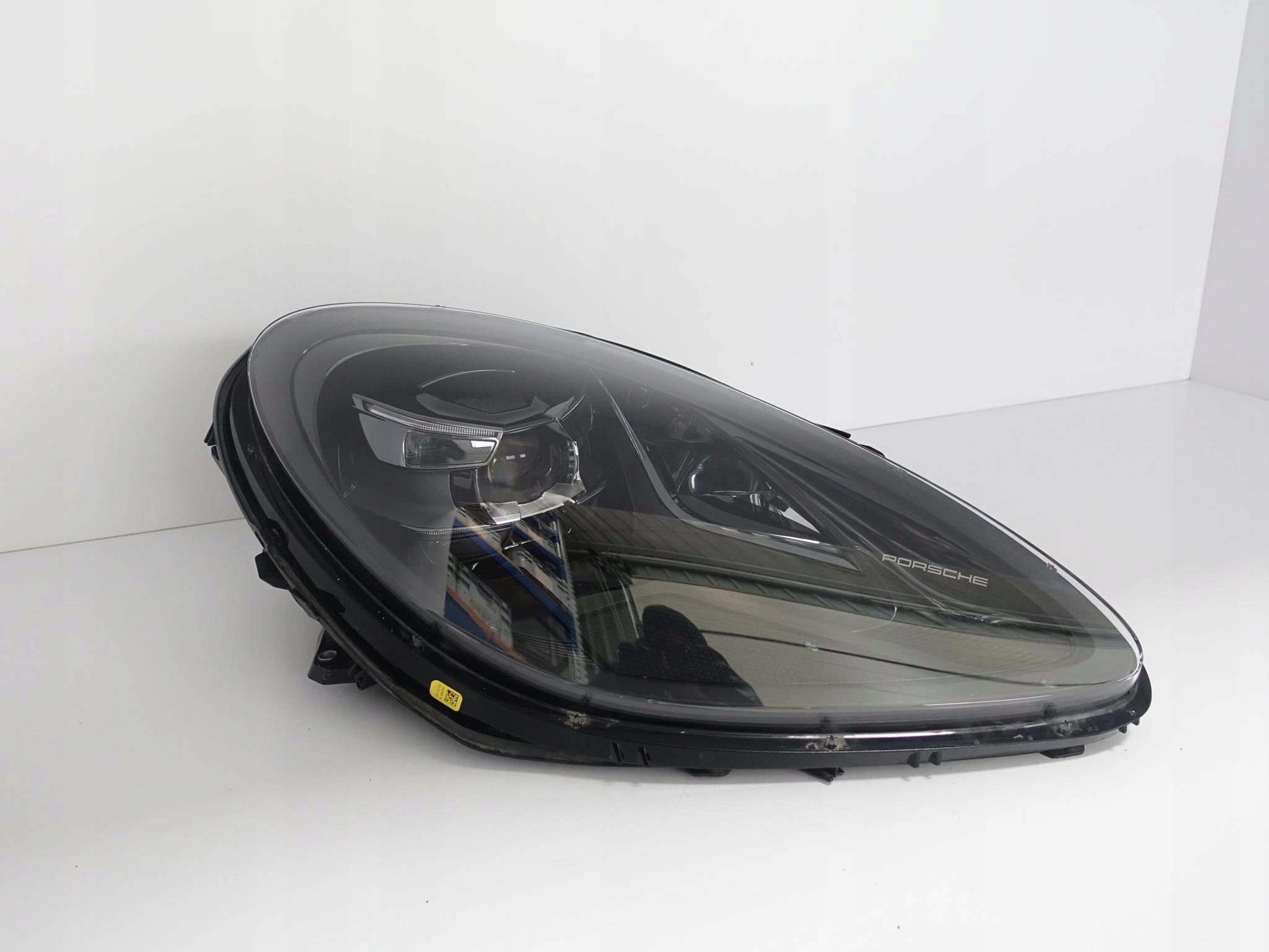 PORSCHE MACAN 95B LIFT 18-22 GTS FULL LED right EU