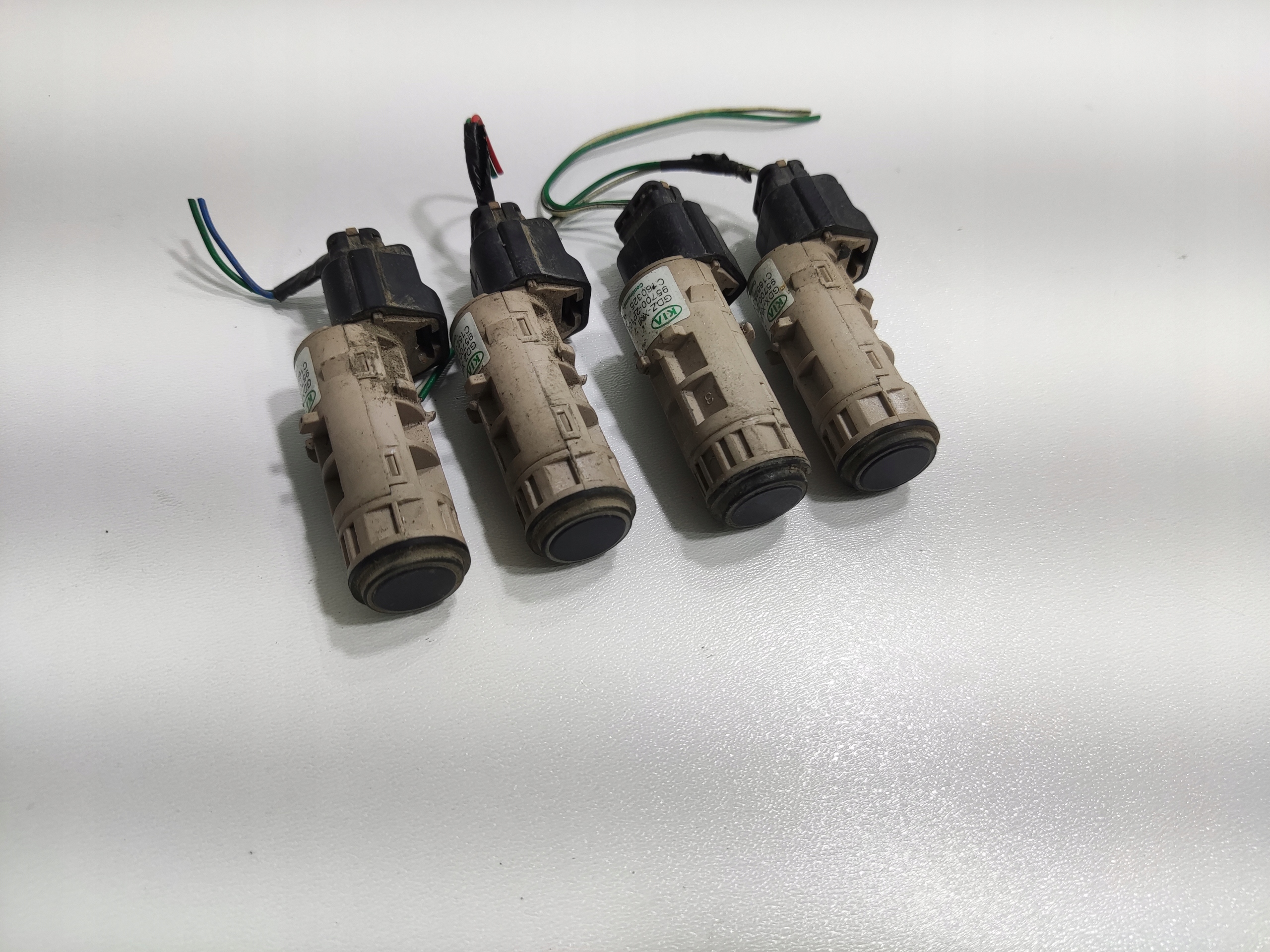 Sensor Parken Rückfahrwarner PDC KIA SORENTO II 95700-2P100 2009-2012