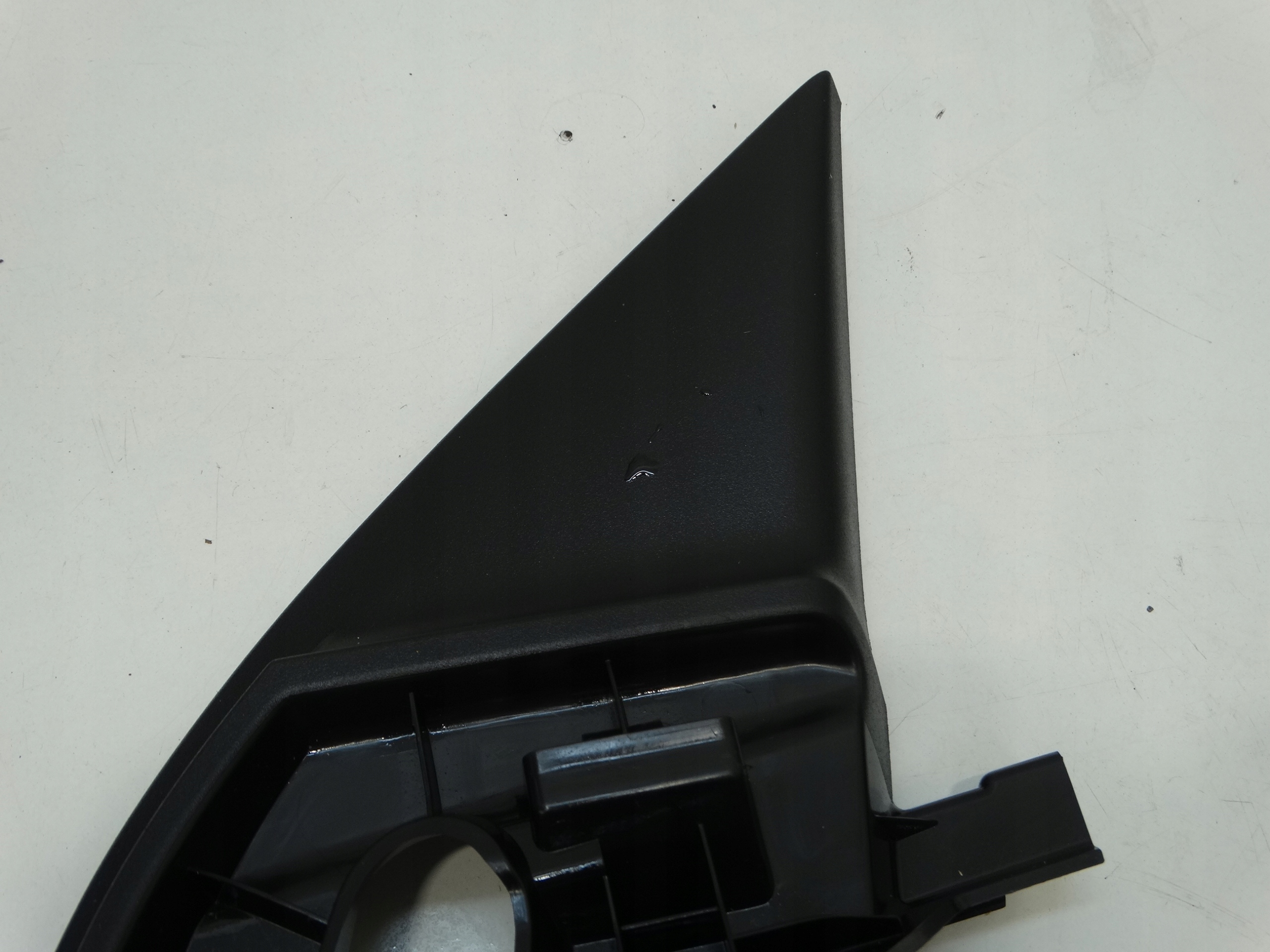 spoiler triangle mirrors right front CITROEN C4 III 9831080280 2020R.