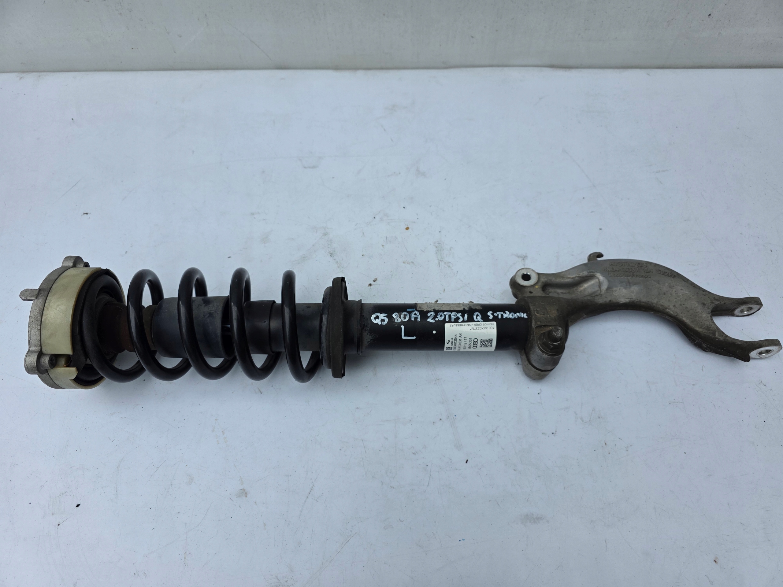 shock absorber left front front AUDI Q5 80A II FY 2.0T 2.0TFSI S-TRONIC