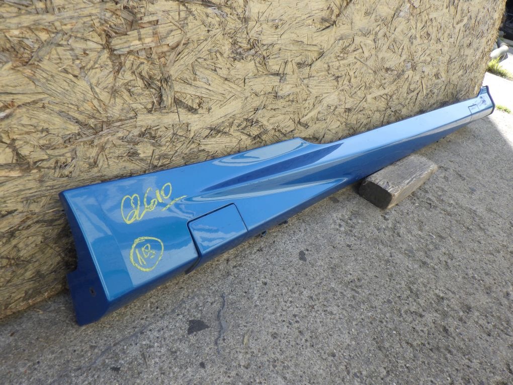 FORD FIESTA MK7 LIFT ST RS 12- moulding threshold right threshold