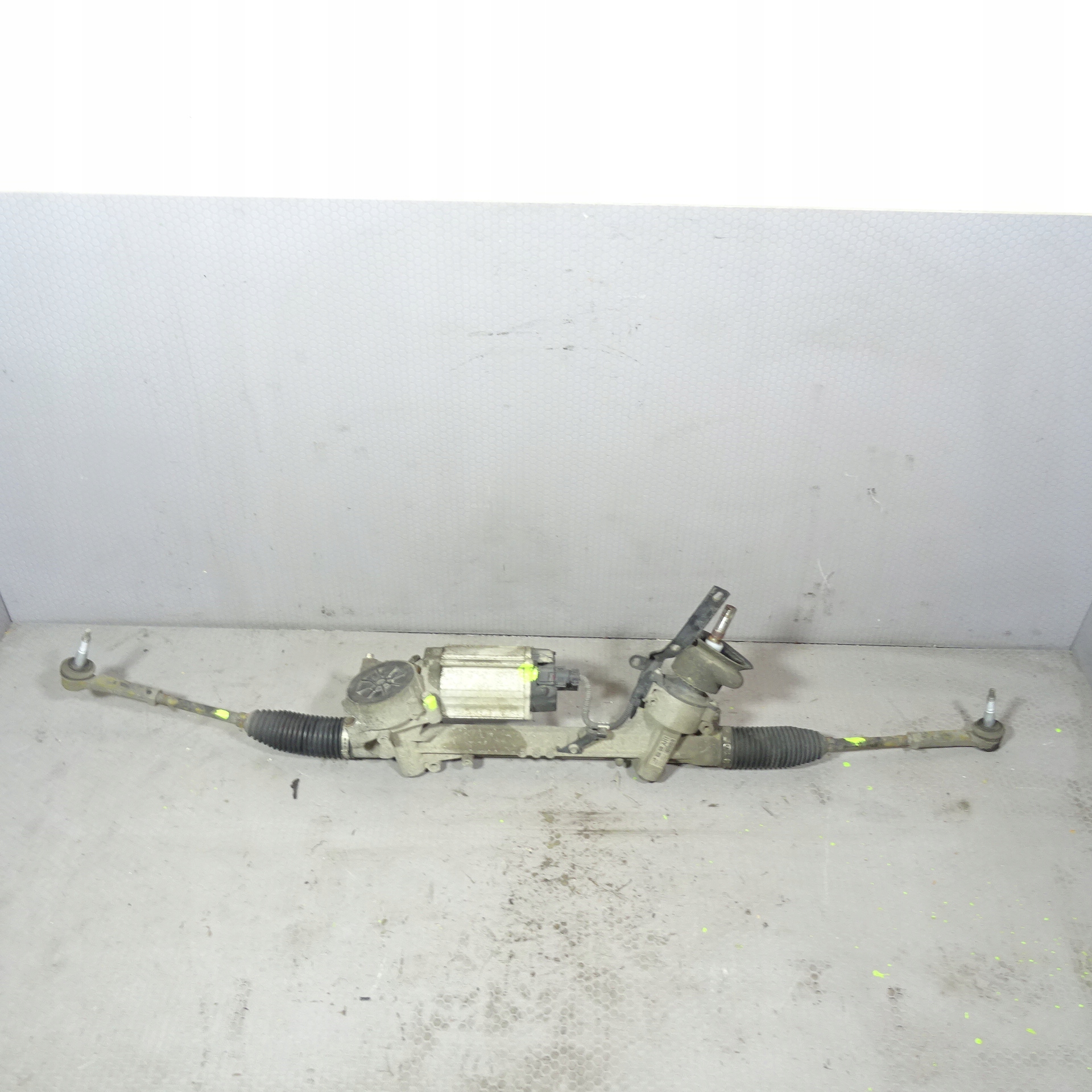 opel Astra J рулевая рейка P13368195