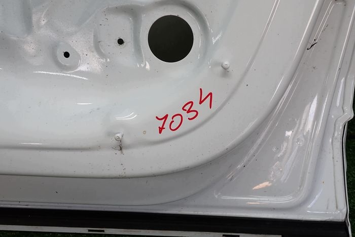 AUDI Q2 door right front front