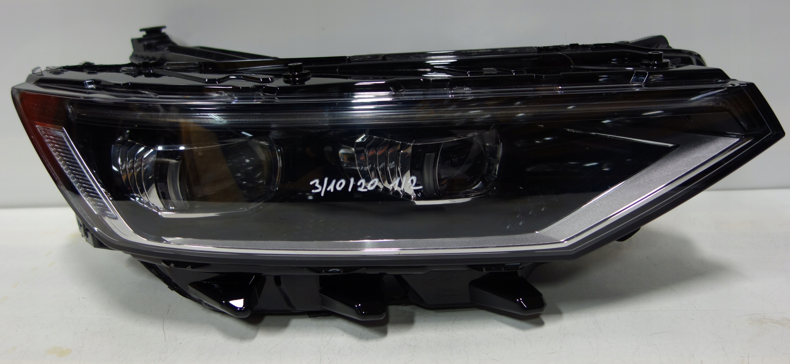 VW PASSAT B8 3G1 FL FULL LED LAMPY PRZEDNIE PRZÓD Strona zabudowy lewe + prawe