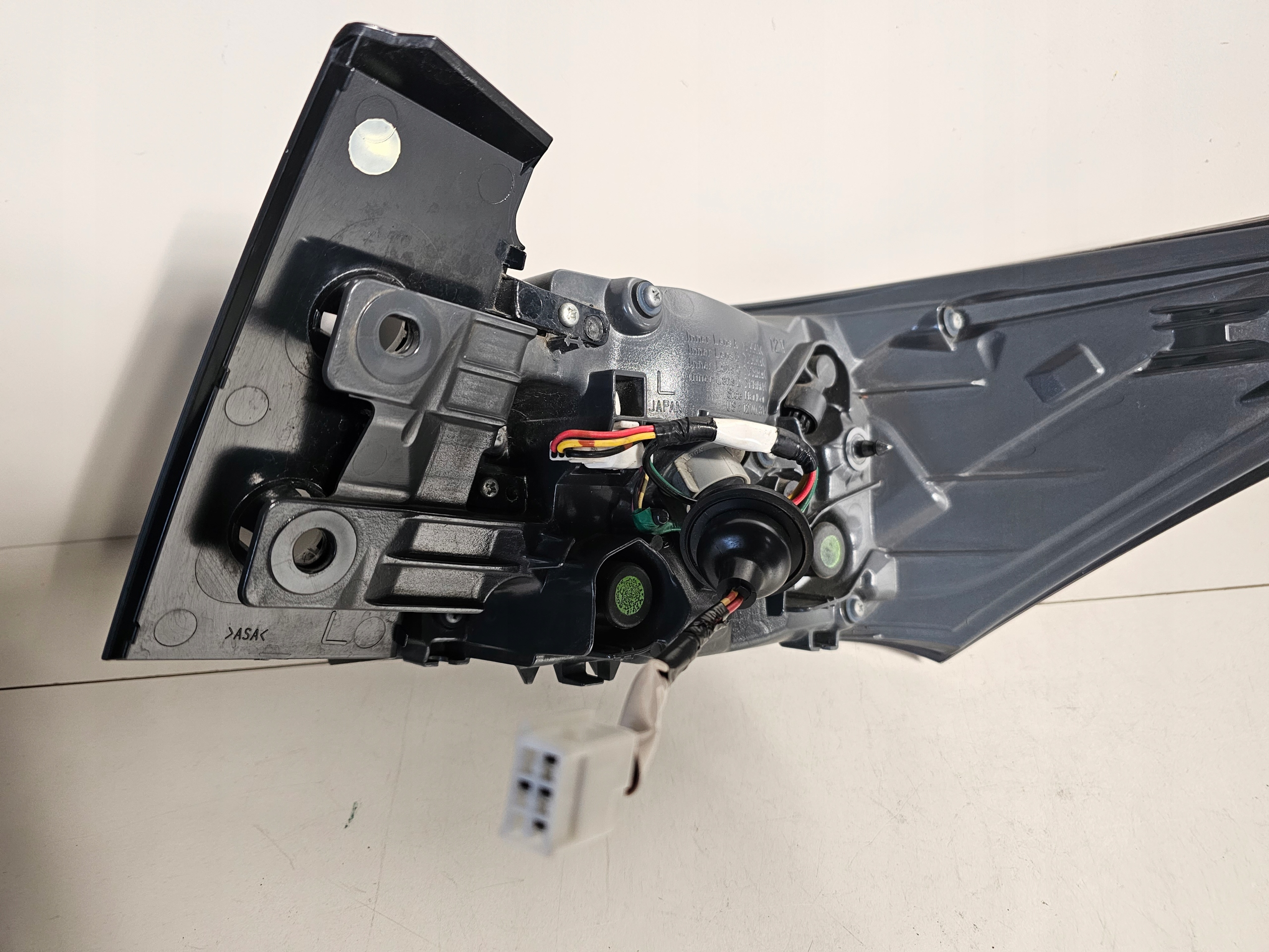 фонарь левый lexus CT 200