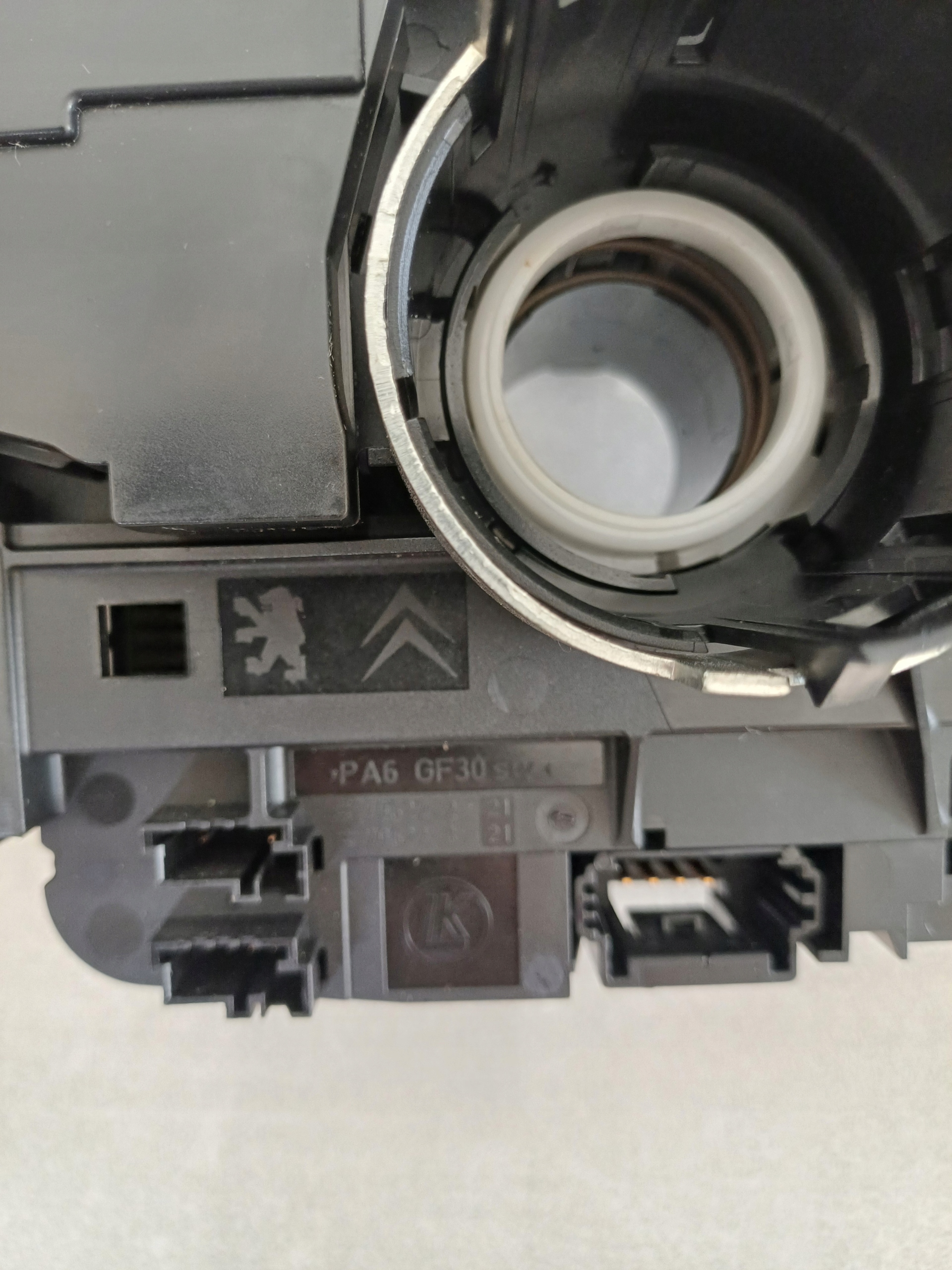 control ring PEUGEOT 3008 II 98312545ZD