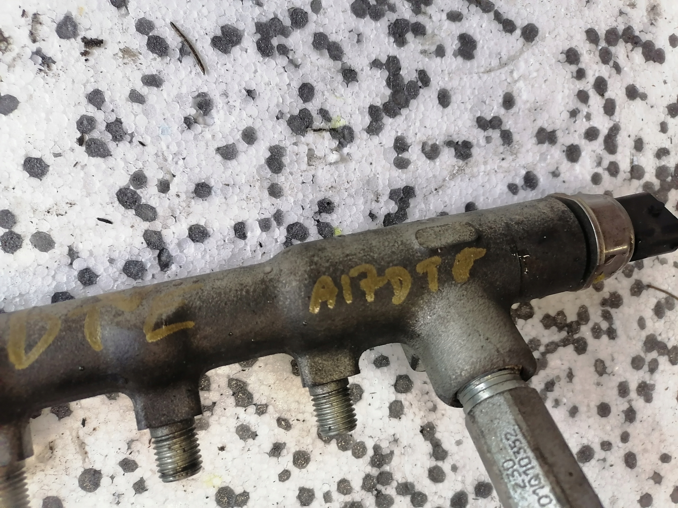 RAMPE INJECTION OPEL ASTRA J 1.7 A17DTE