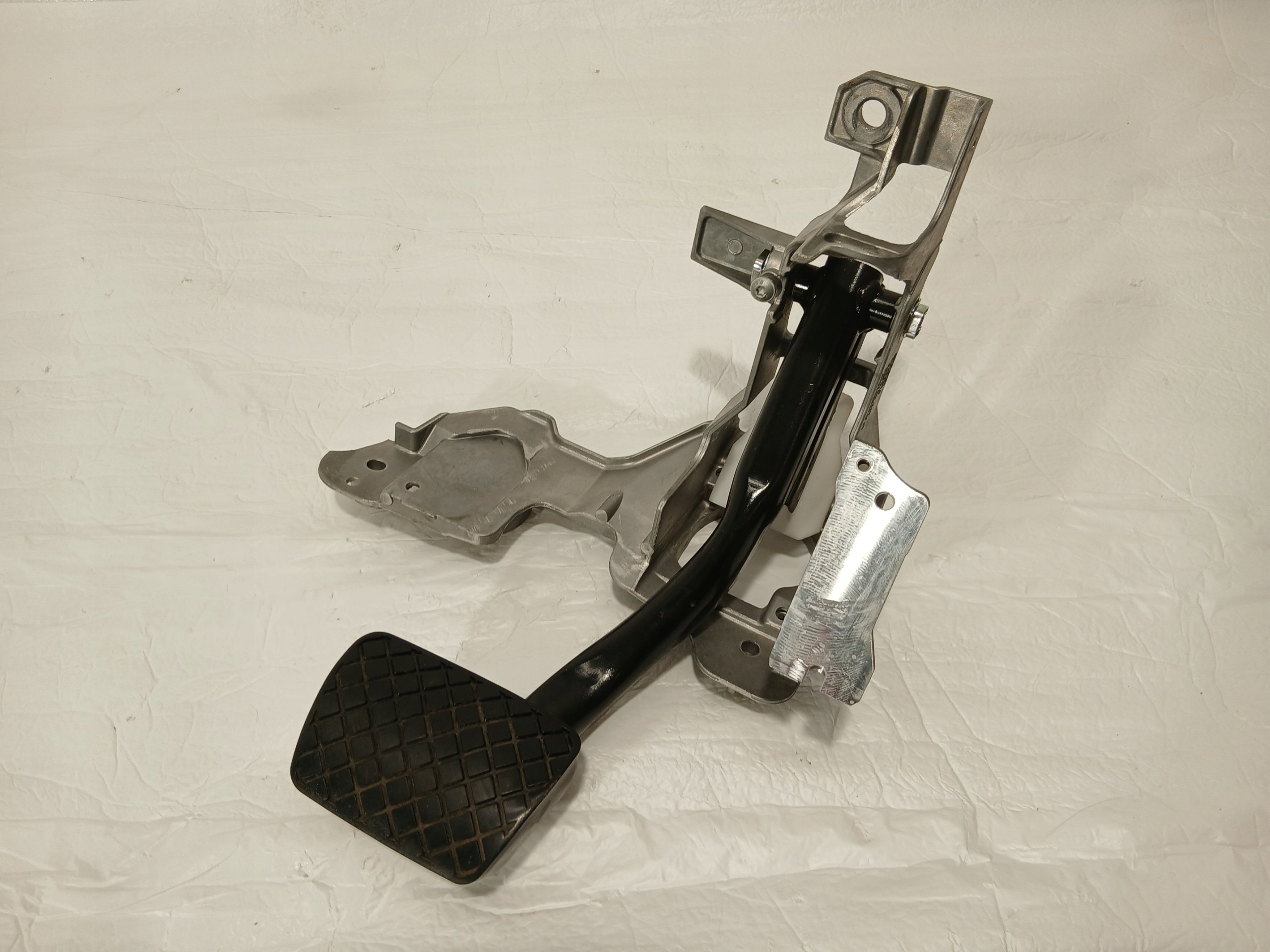 AUDI A4 B9 LIFT Support PEDAL Frein 8W1723117C