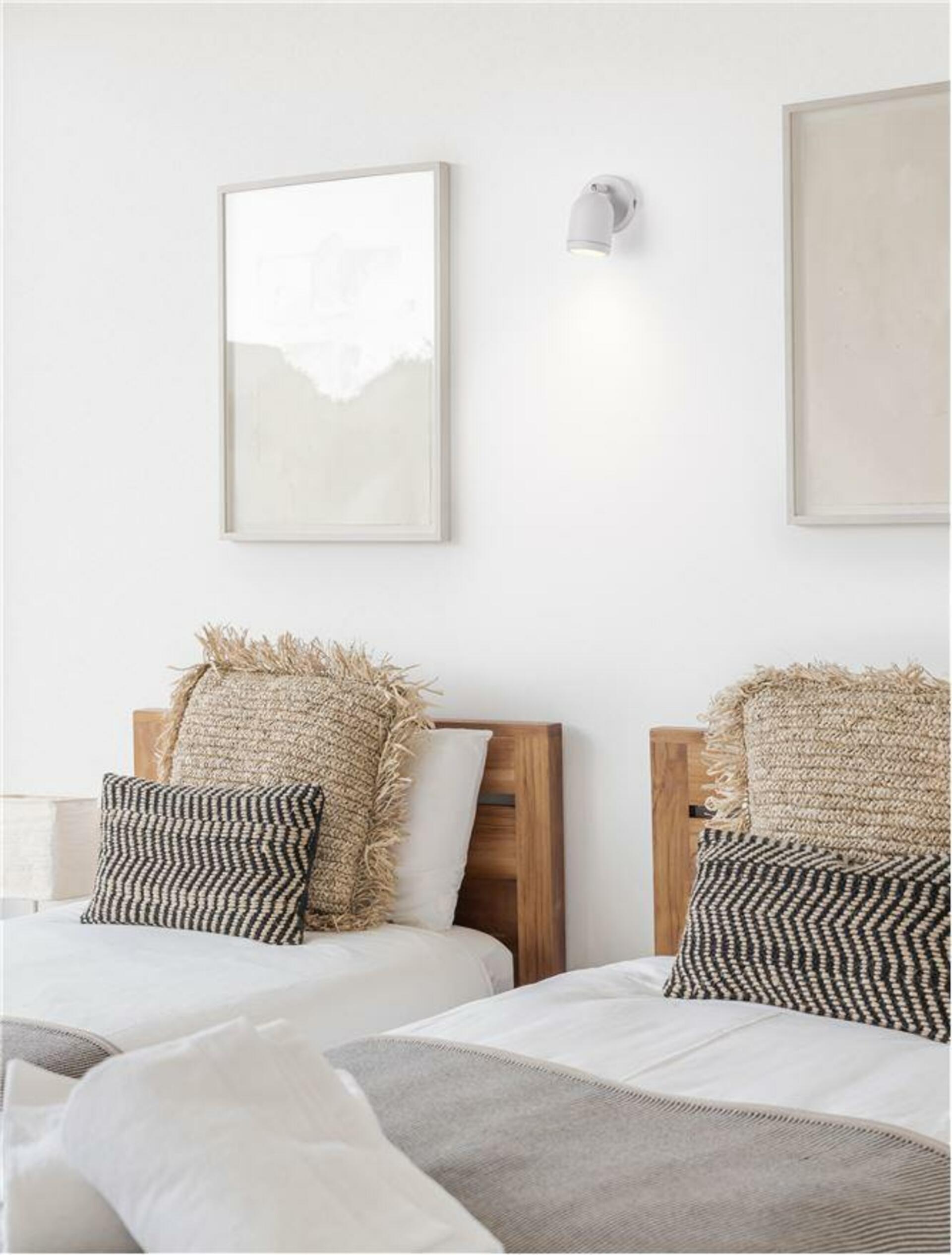 Nova Luce bodové svítidlo Orson bílý kov GU10 1x10W 230V IP44 bez žárovky 9