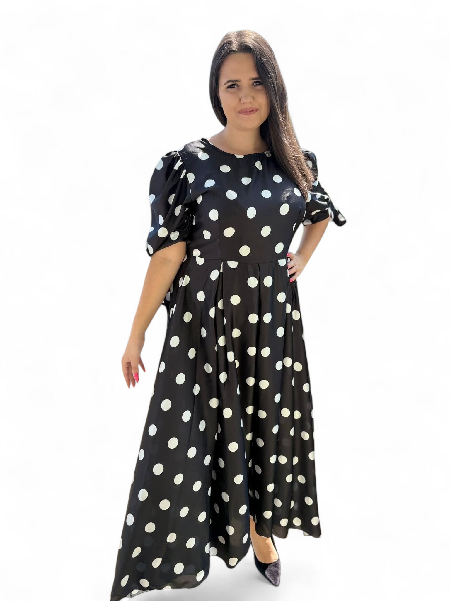 Návštěvní šaty černé s puntíky plus size velikost 44/46