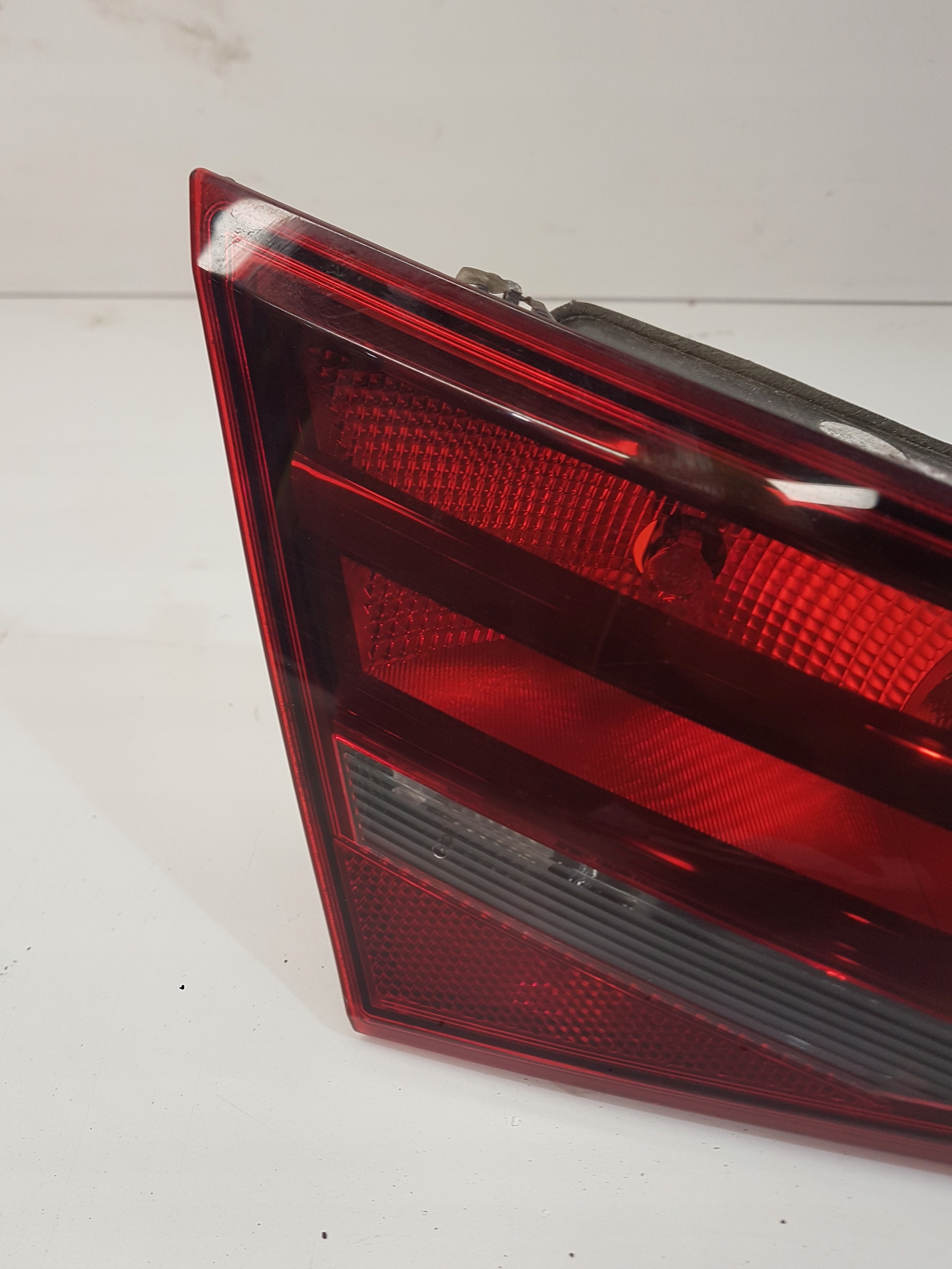 light left rear part trunk door AUDI A3 8V 5D 8V4945093