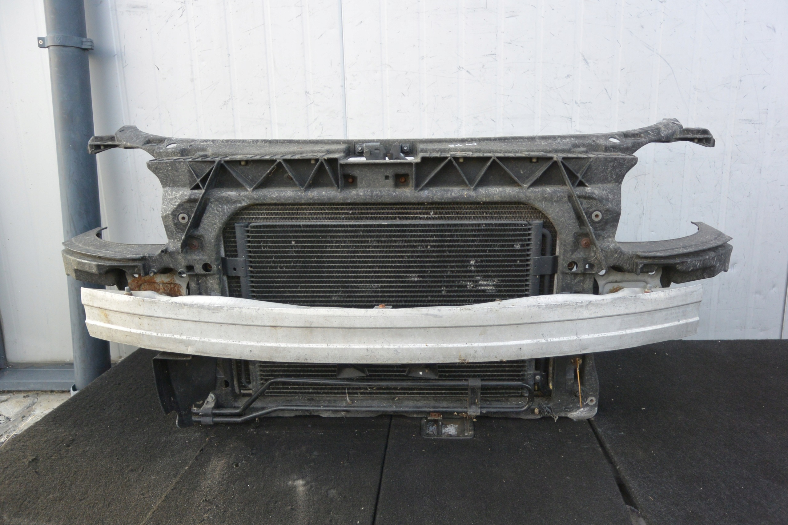 support panel for radiators radiator fan pillar AUDI TT 8N 1.8T 8N0121283