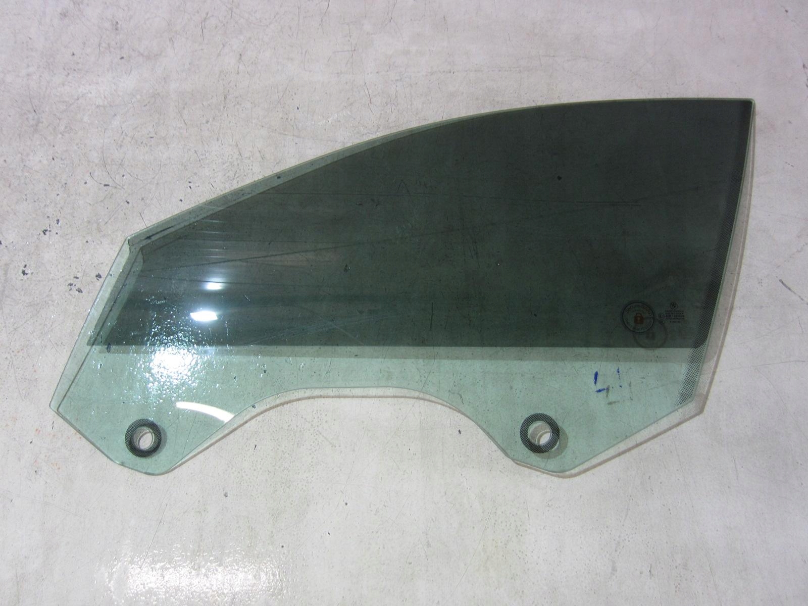 BMW 6 F06 GRAN COUPE window side left front left 7275395 51337275395
