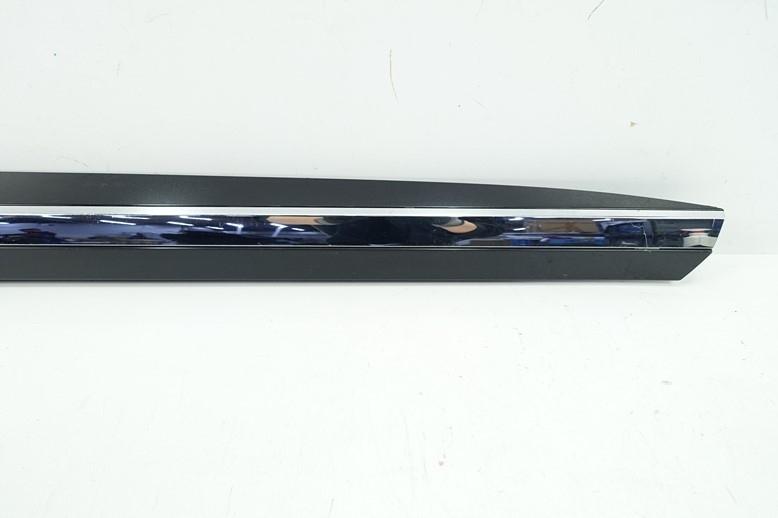 moulding door right front CHROM VW ARTEON 3G8854880
