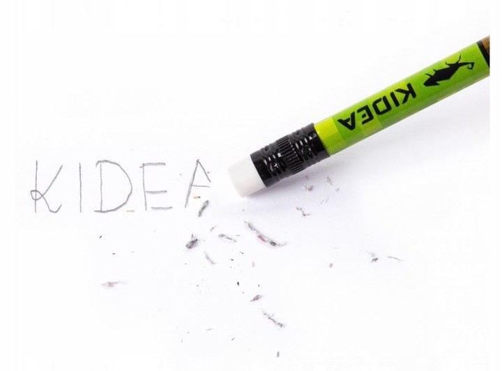 Ołówek szkolny z gumką MINECRAFT trójkątny pixel Marka Kidea