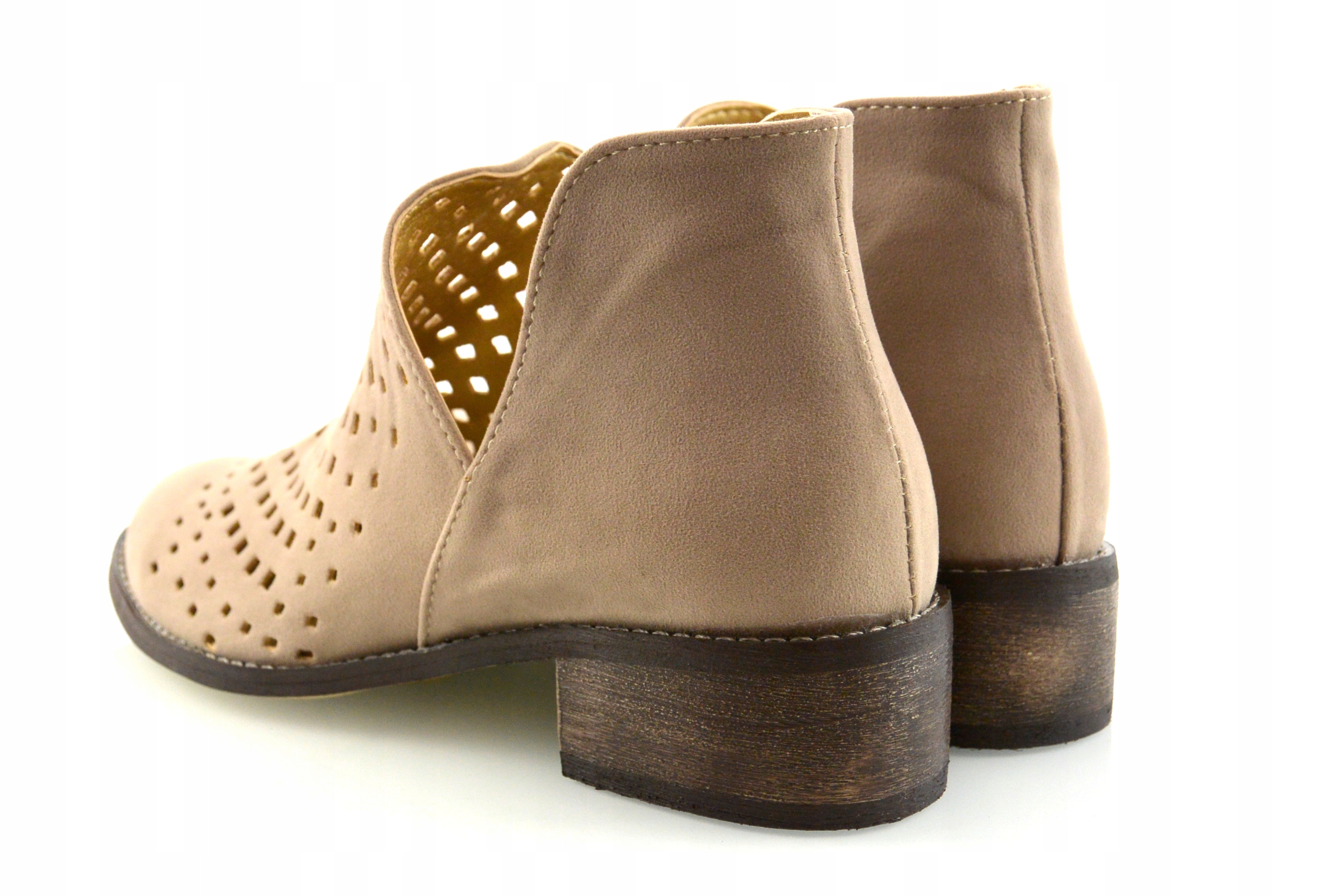 POLSKIE BEŻOWE AŻUROWE BOTKI WIOSENNO JESIENNE 41 Kod producenta 035