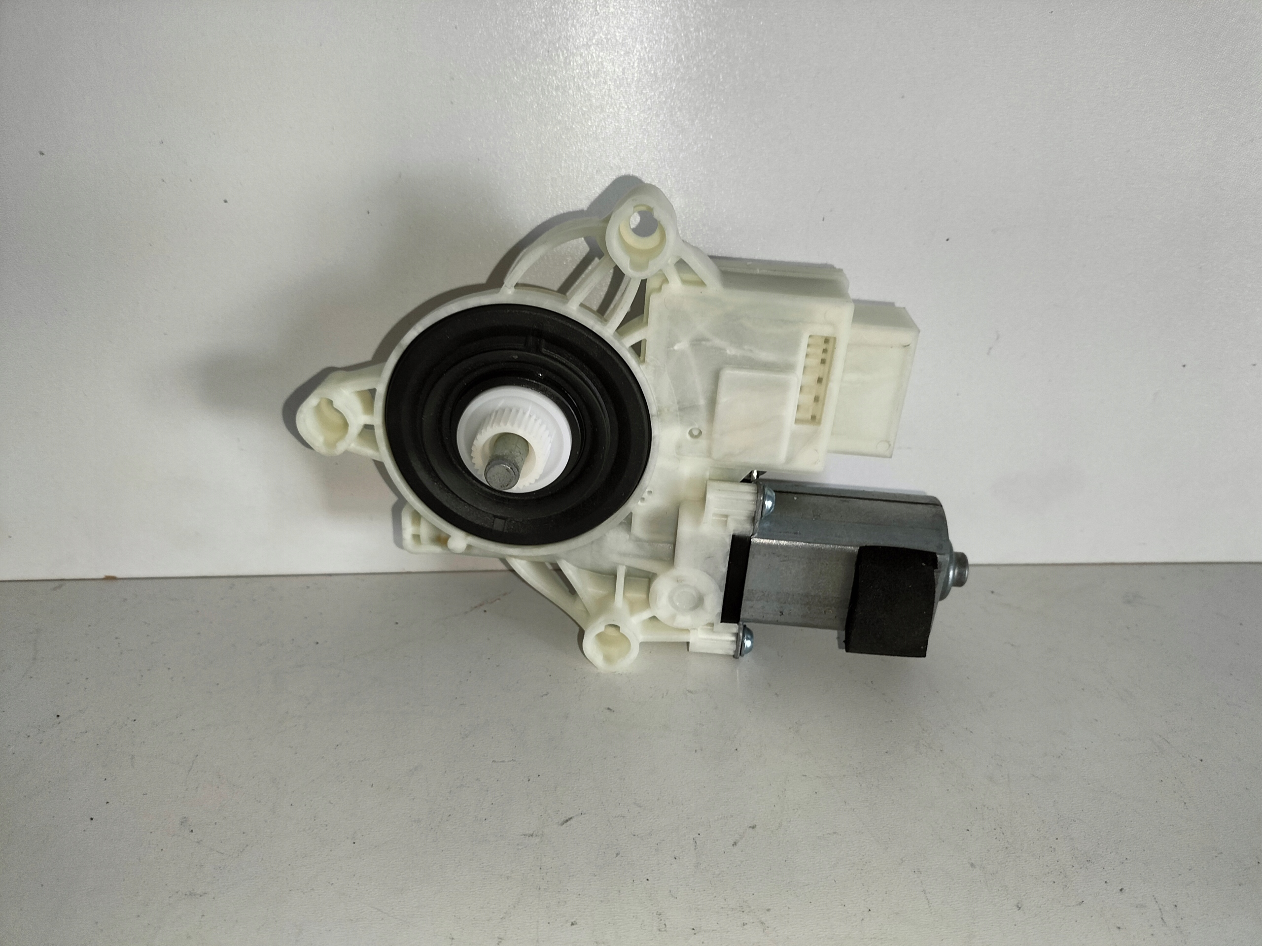 mini motor podnosnika windows rear part left BMW 3 G20 G21 19