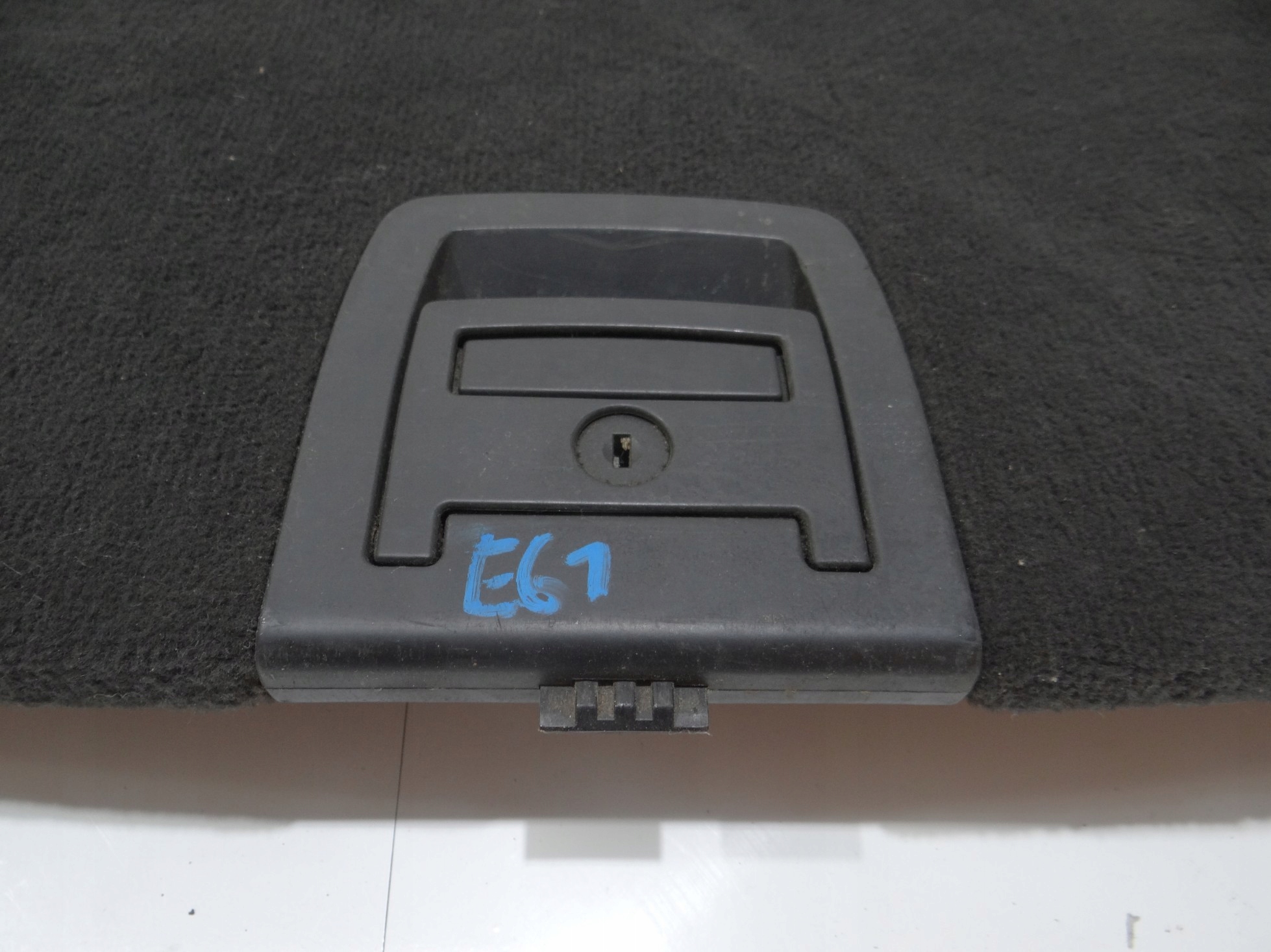 floor boot BMW E61 (17193036)