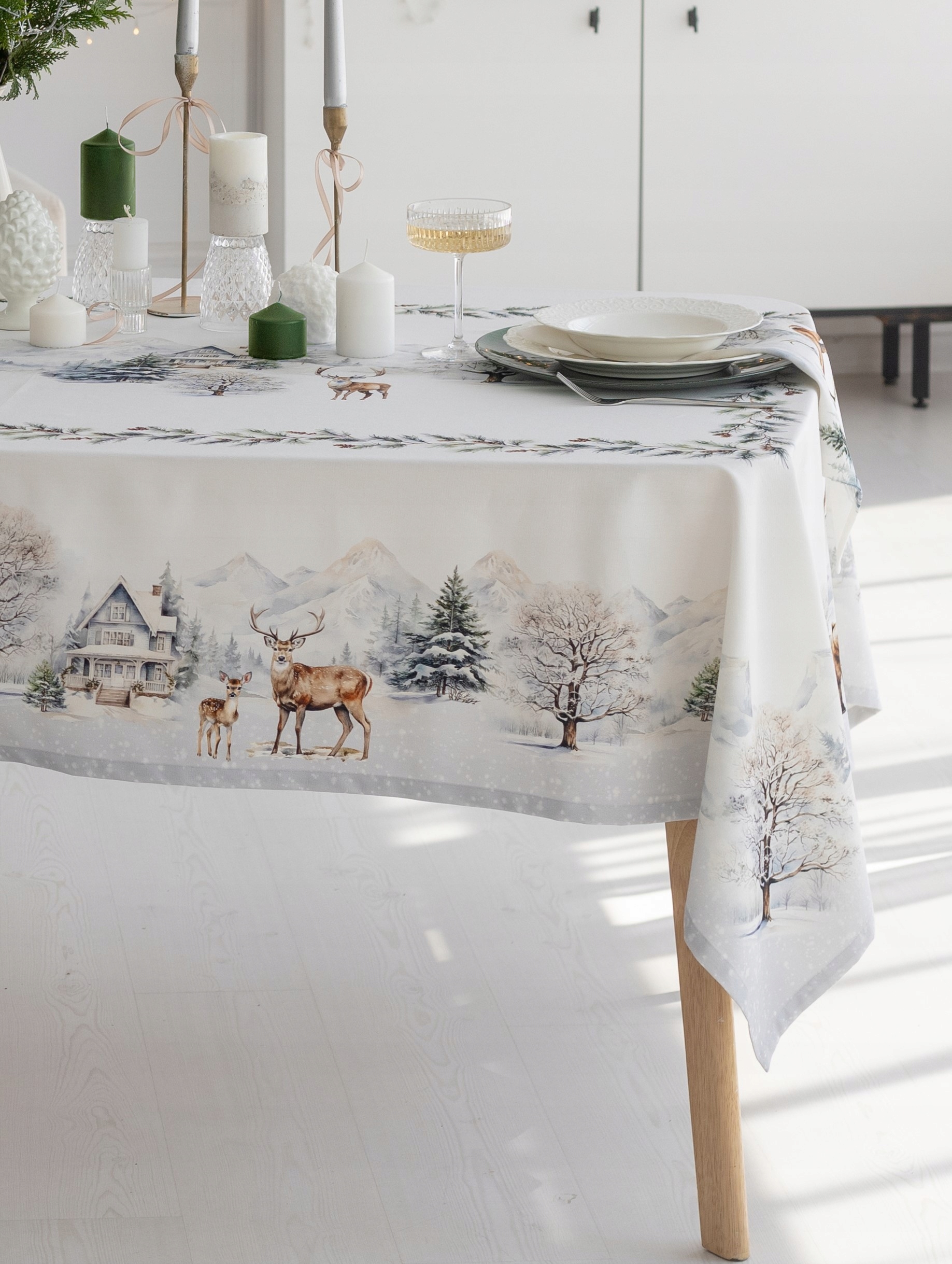 Obrus prostokątny plamoodporny na stół Mroźny poranek 145x255 cm bawełniany