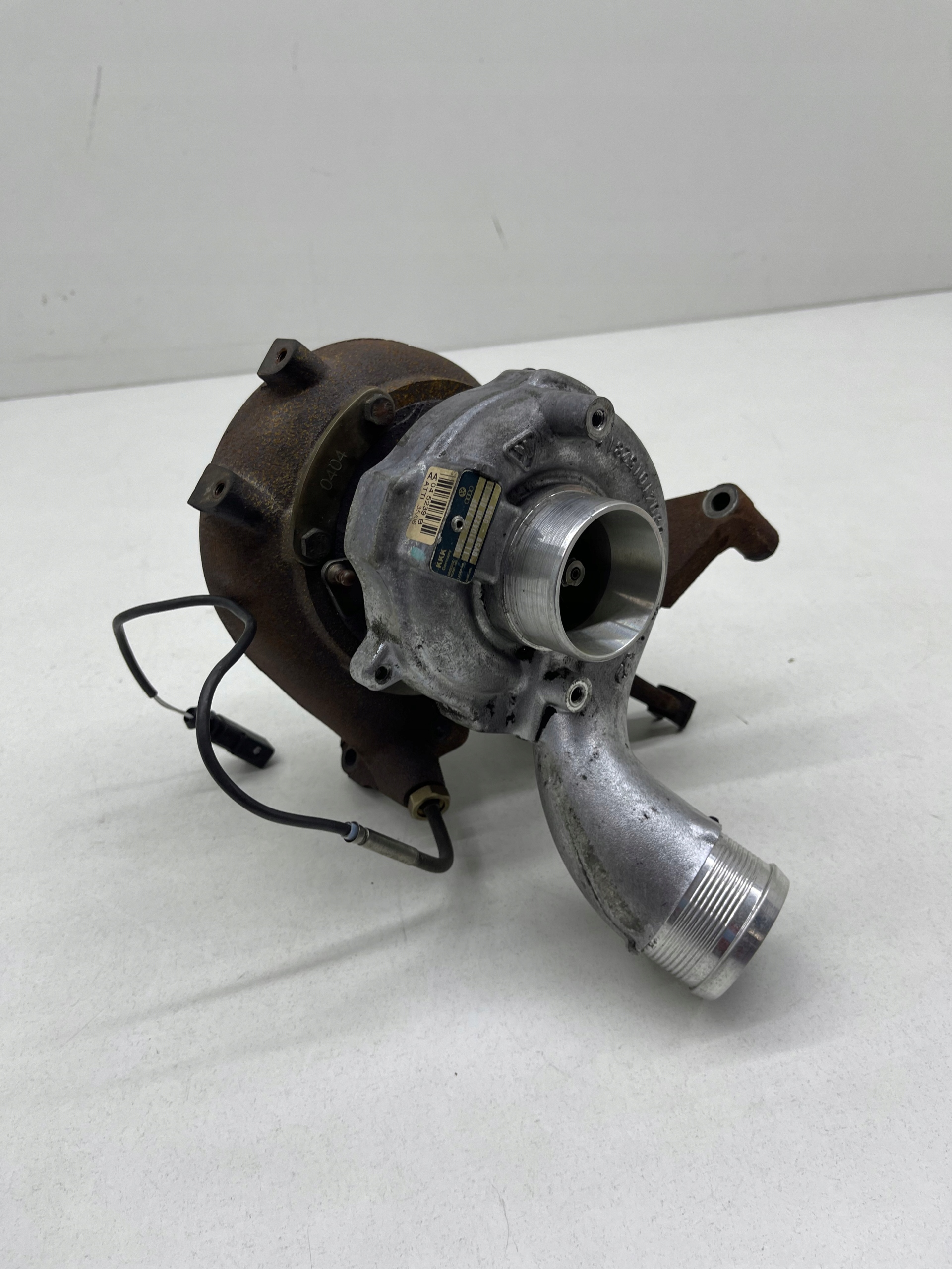 AUDI Q7l A6 C6 3.0 TDI turbo Турбокомпрессор