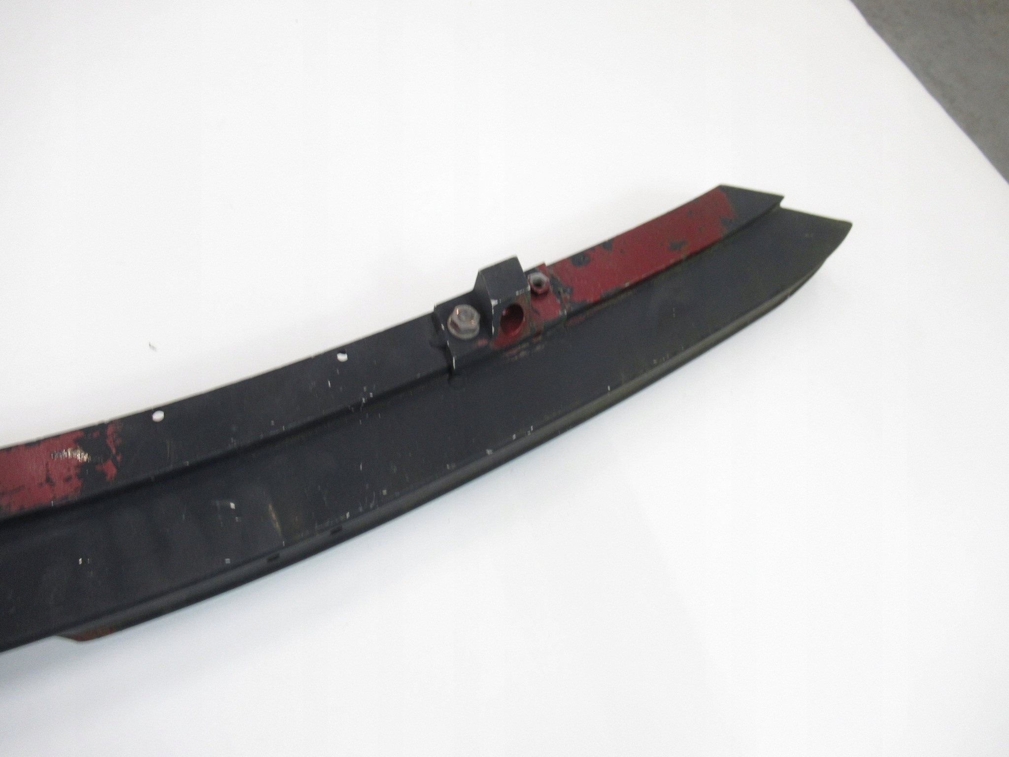 Балка бампера передняя Усилитель BMW 8 e31